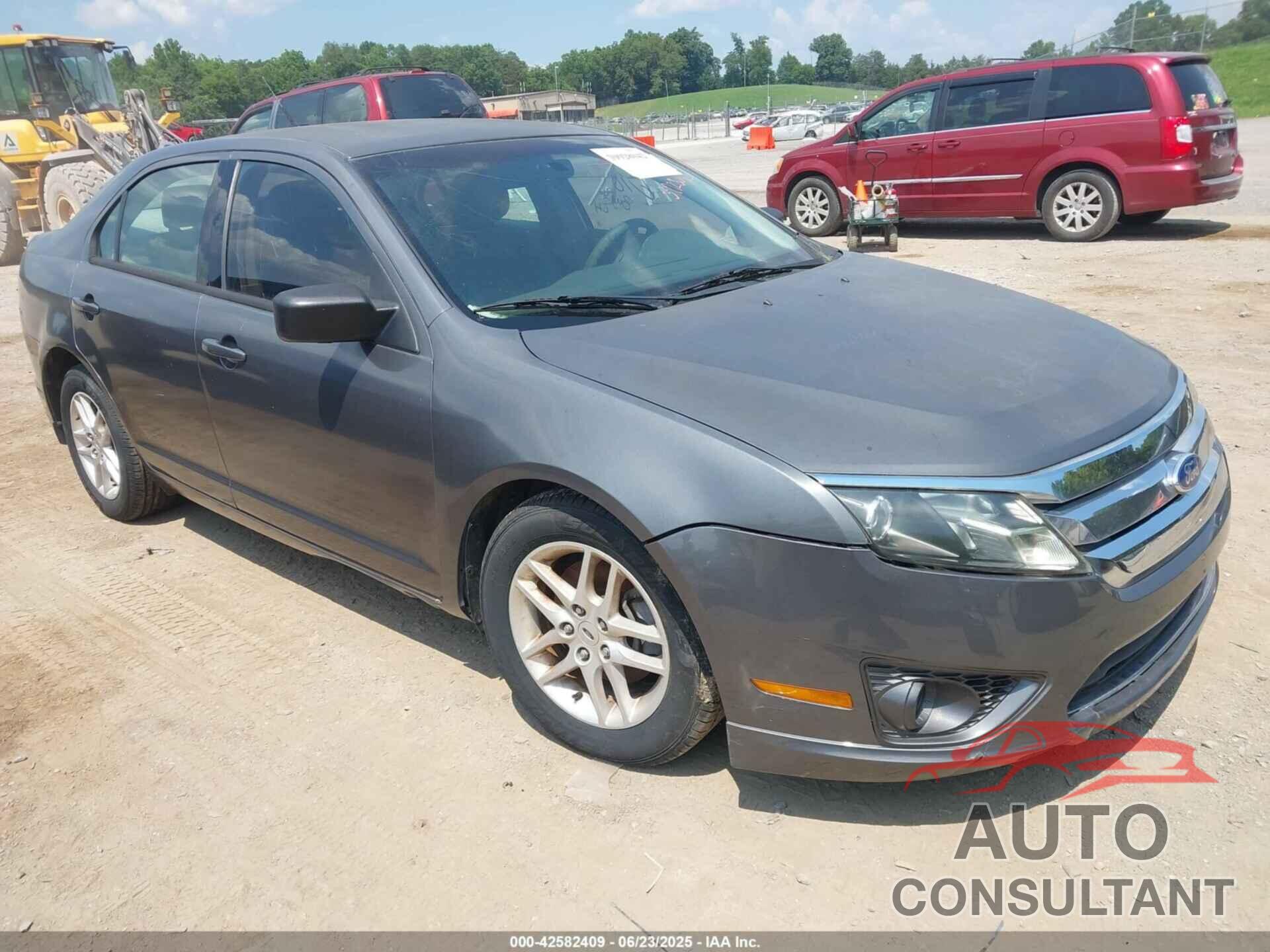 FORD FUSION 2011 - 3FAHP0GA8BR239706