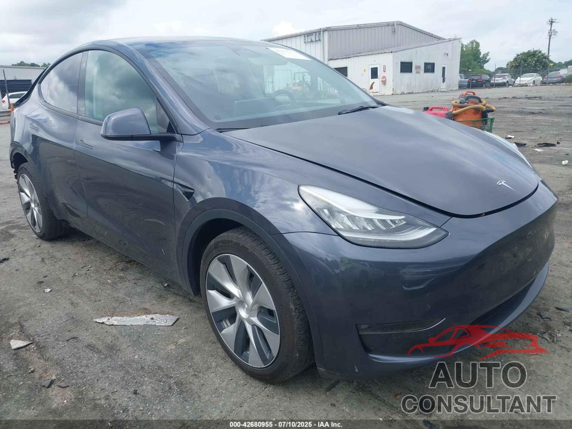 TESLA MODEL Y 2023 - 7SAYGDEE3PF611200