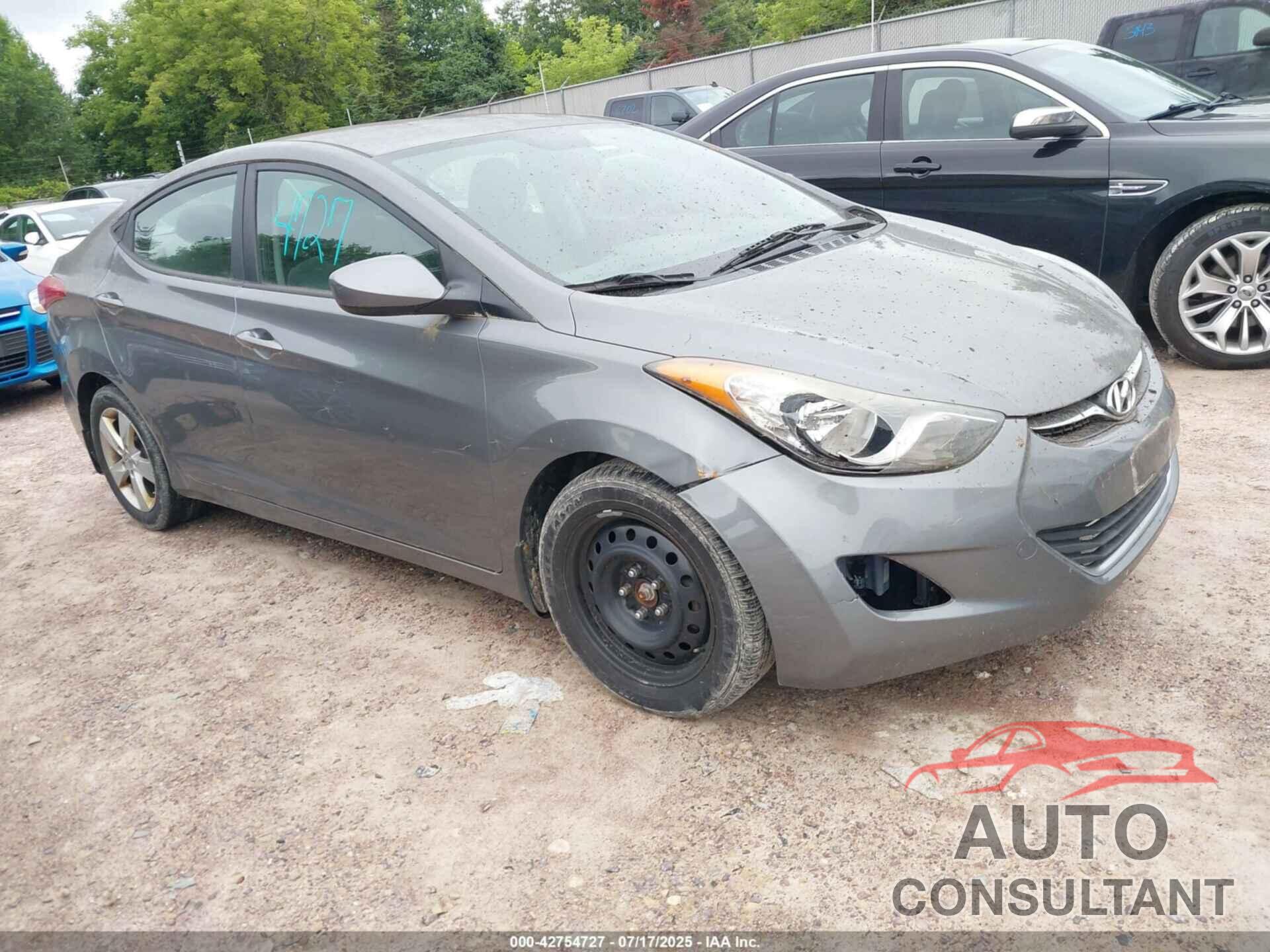 HYUNDAI ELANTRA 2013 - 5NPDH4AE1DH395150