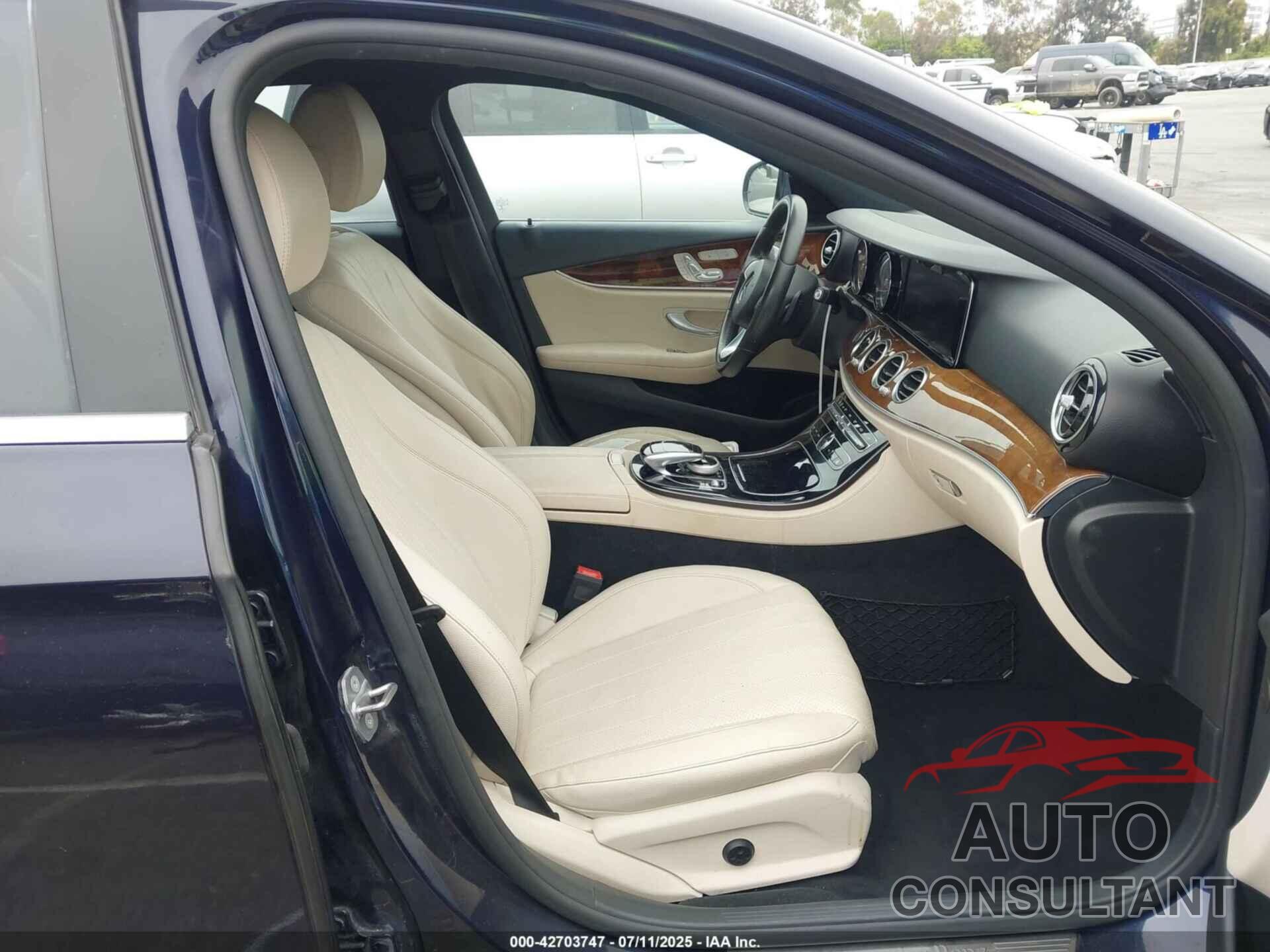 MERCEDES-BENZ E 300 2017 - WDDZF4JB2HA034692
