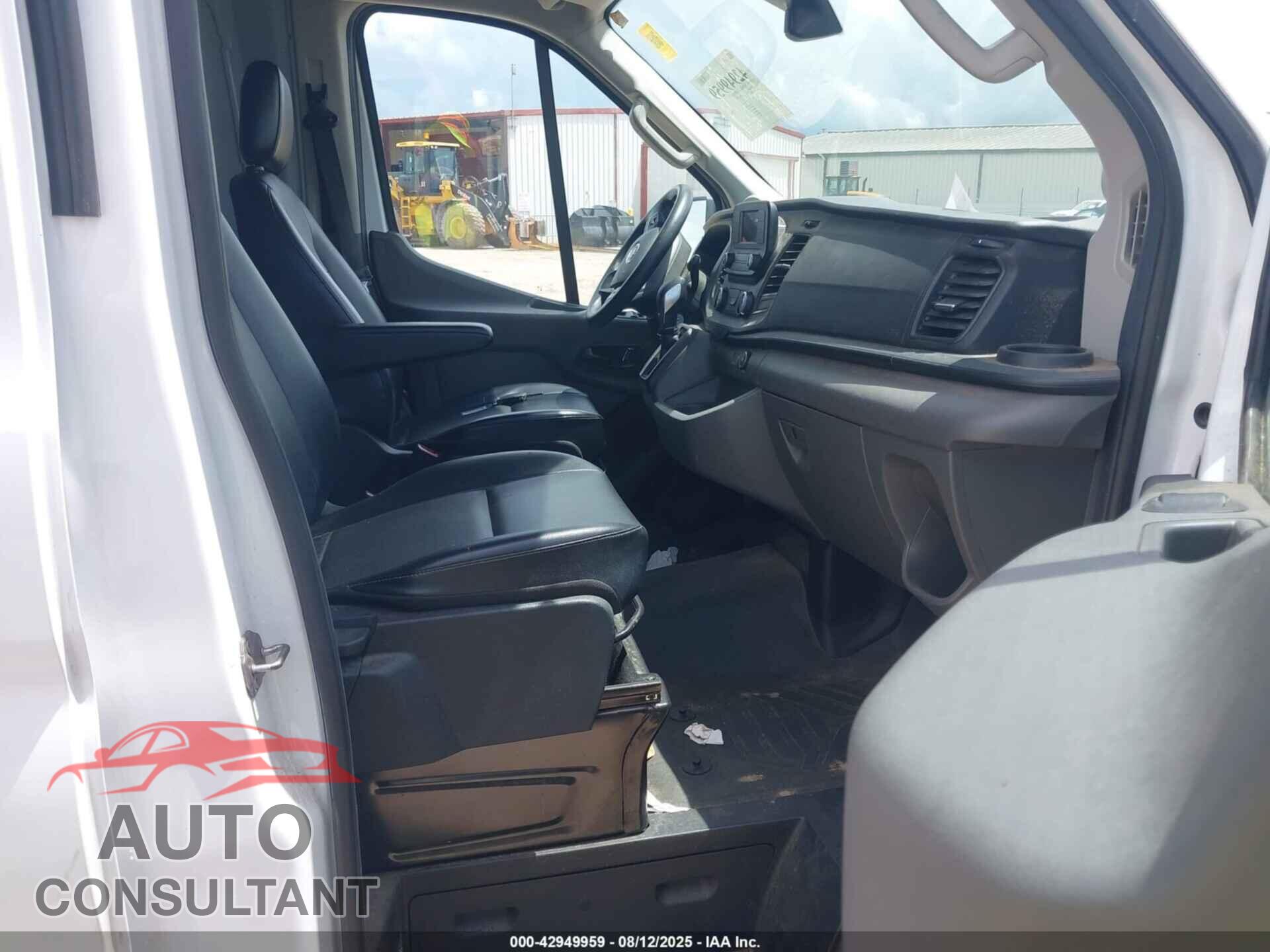 FORD TRANSIT-250 CARGO VAN 2023 - 1FTBR3X83PKA70005