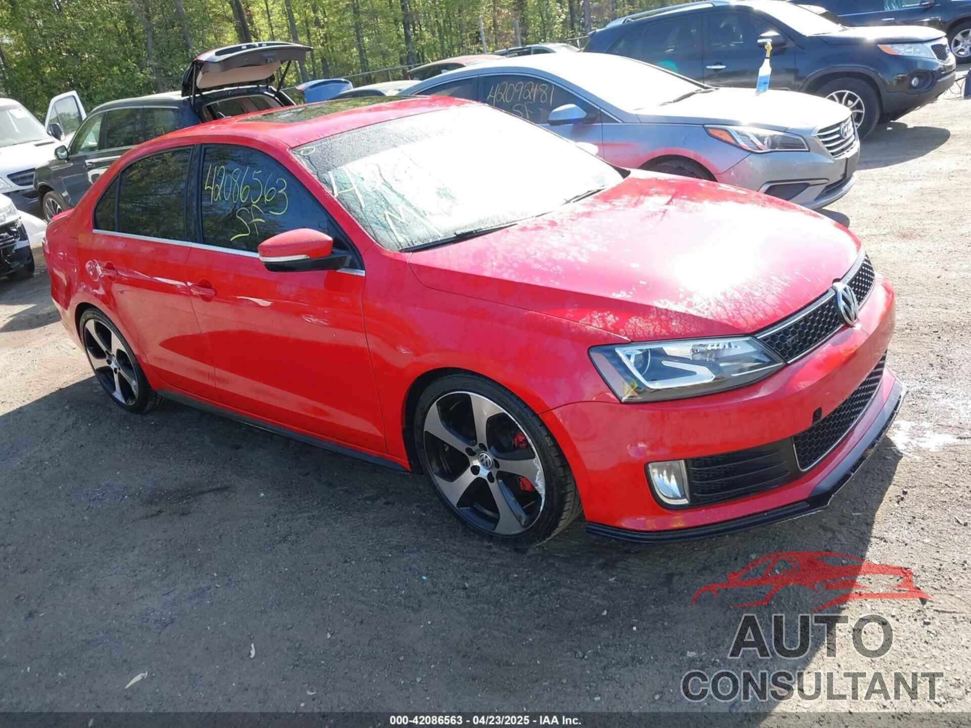 VOLKSWAGEN JETTA 2013 - 3VW567AJ8DM263633