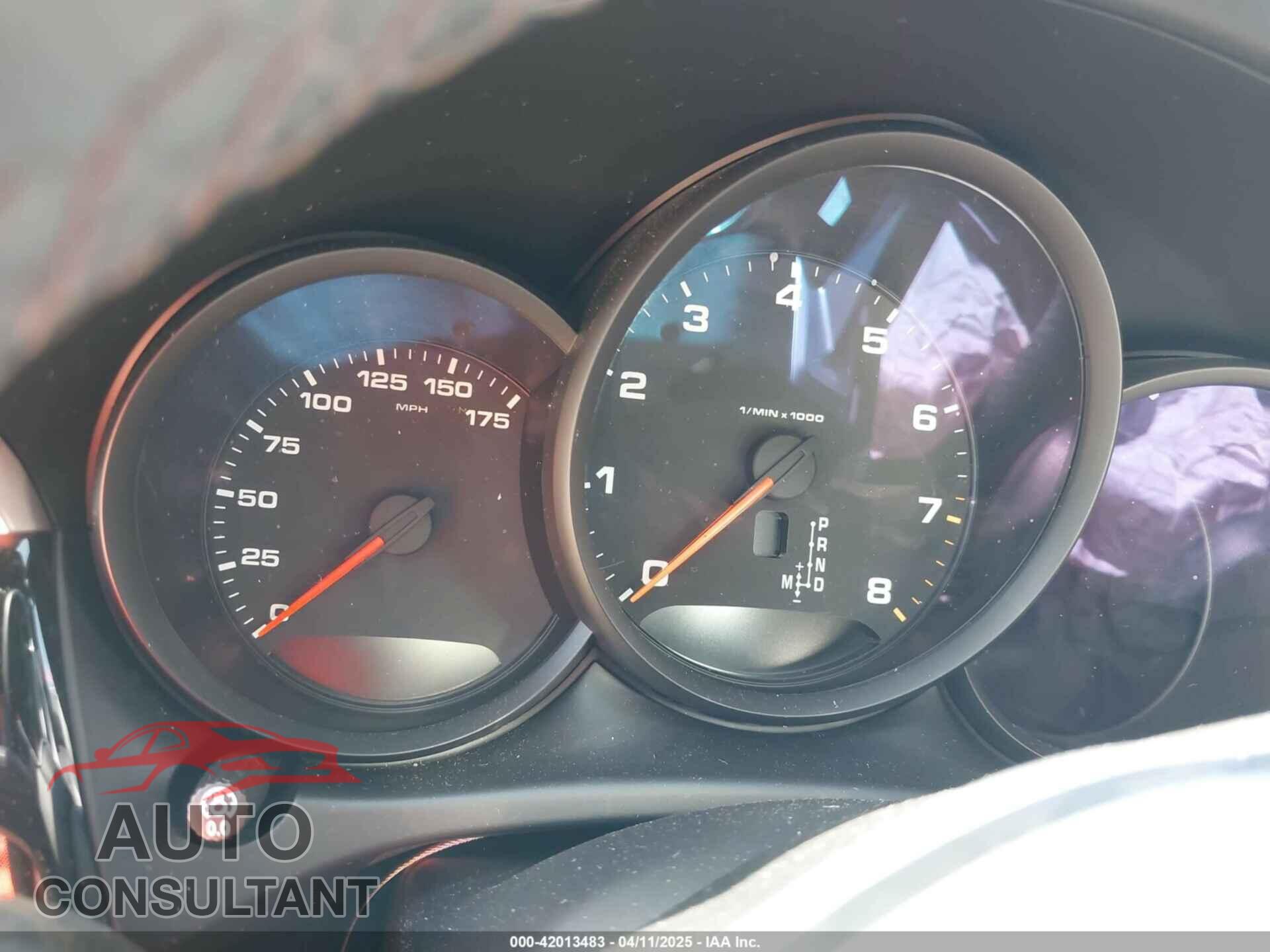 PORSCHE MACAN 2021 - WP1AA2A59MLB00947