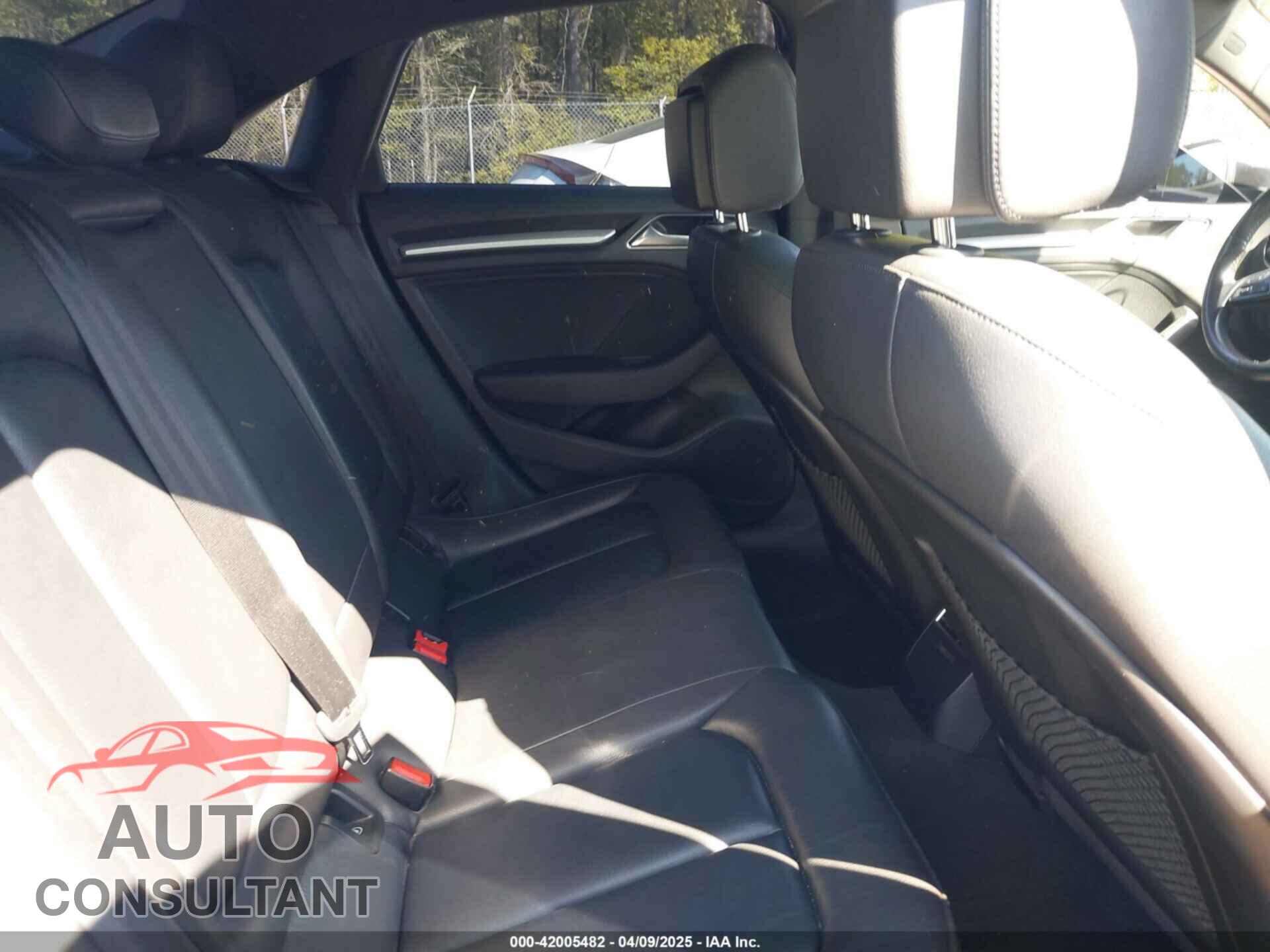 AUDI A3 2018 - WAUB8GFF1J1045723