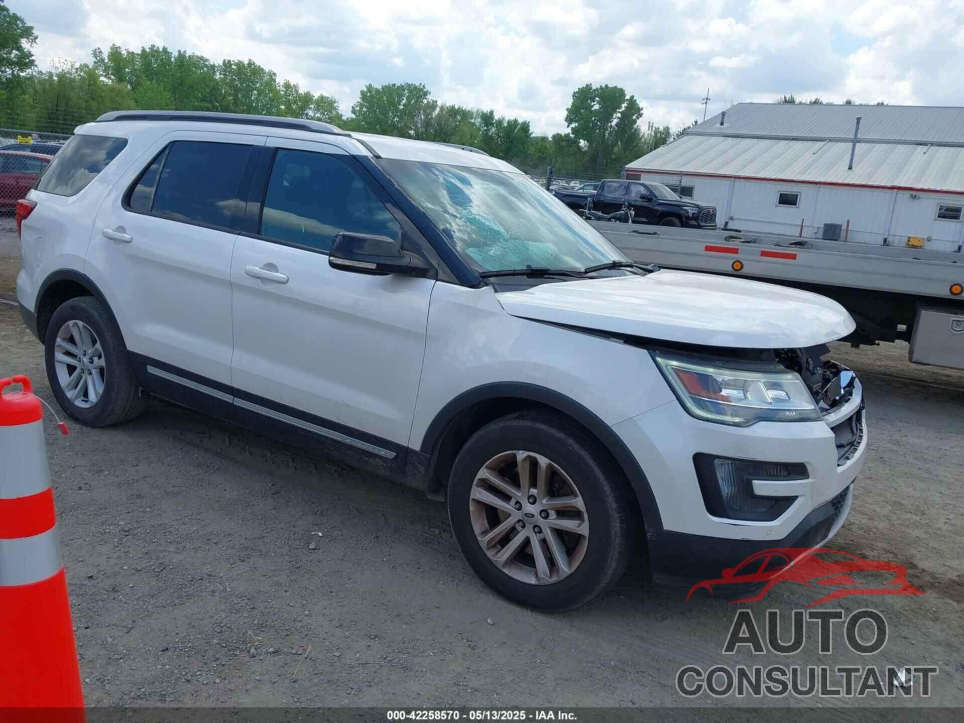 FORD EXPLORER 2016 - 1FM5K7D80GGB04185