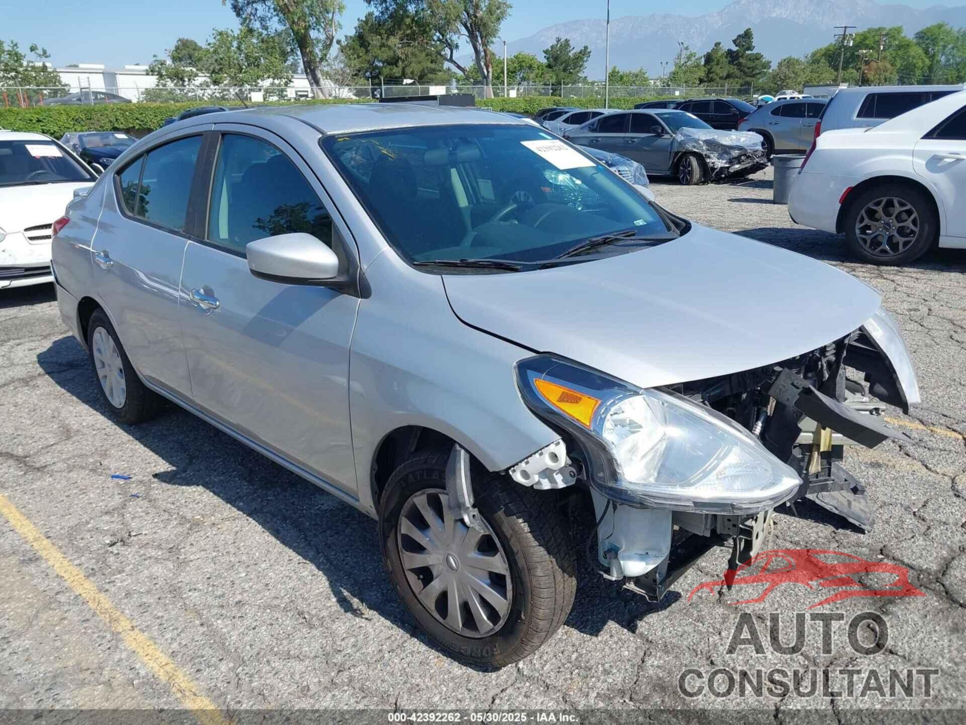 NISSAN VERSA 2019 - 3N1CN7AP6KL874283