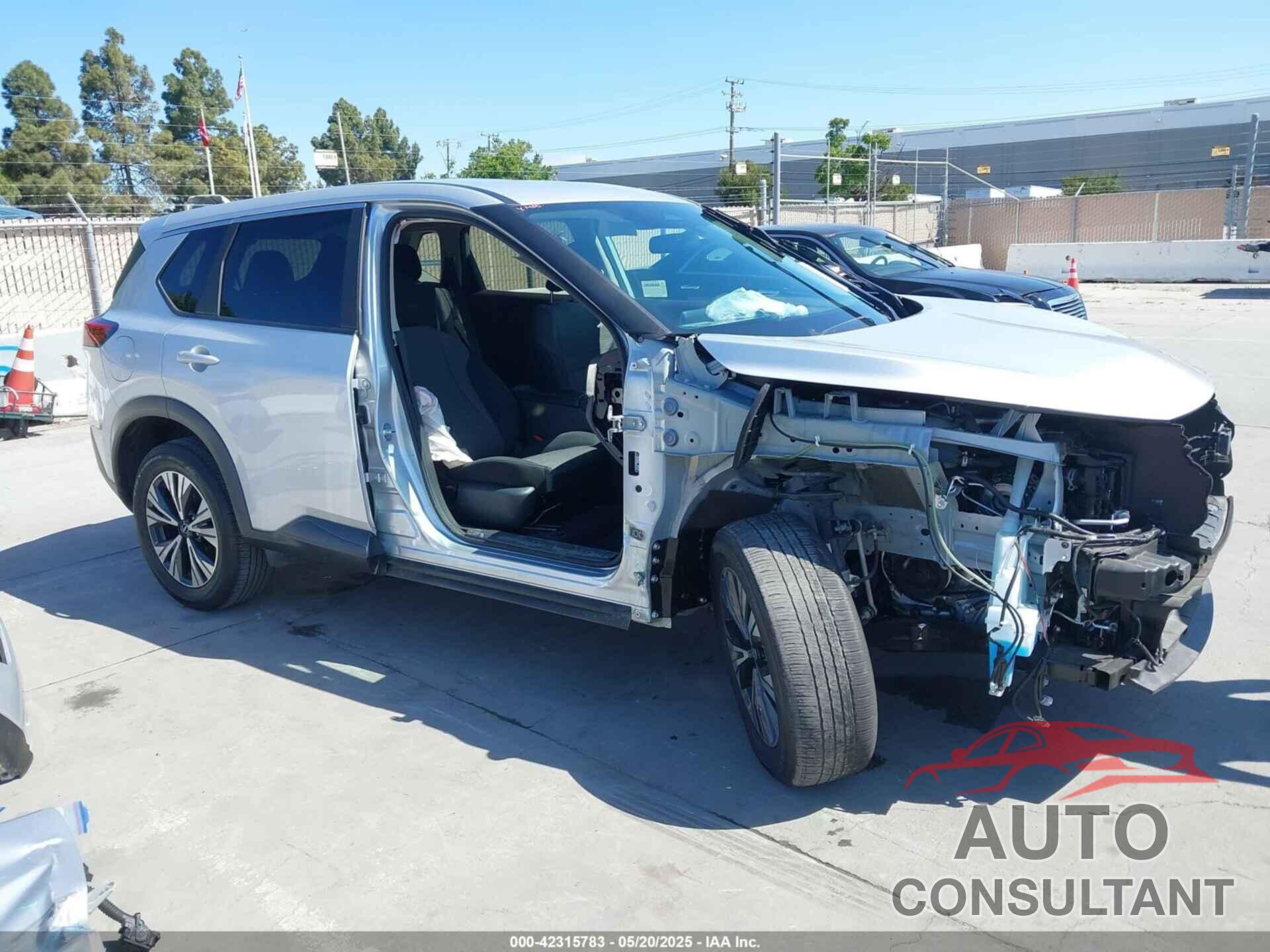NISSAN ROGUE 2023 - 5N1BT3BA3PC786775