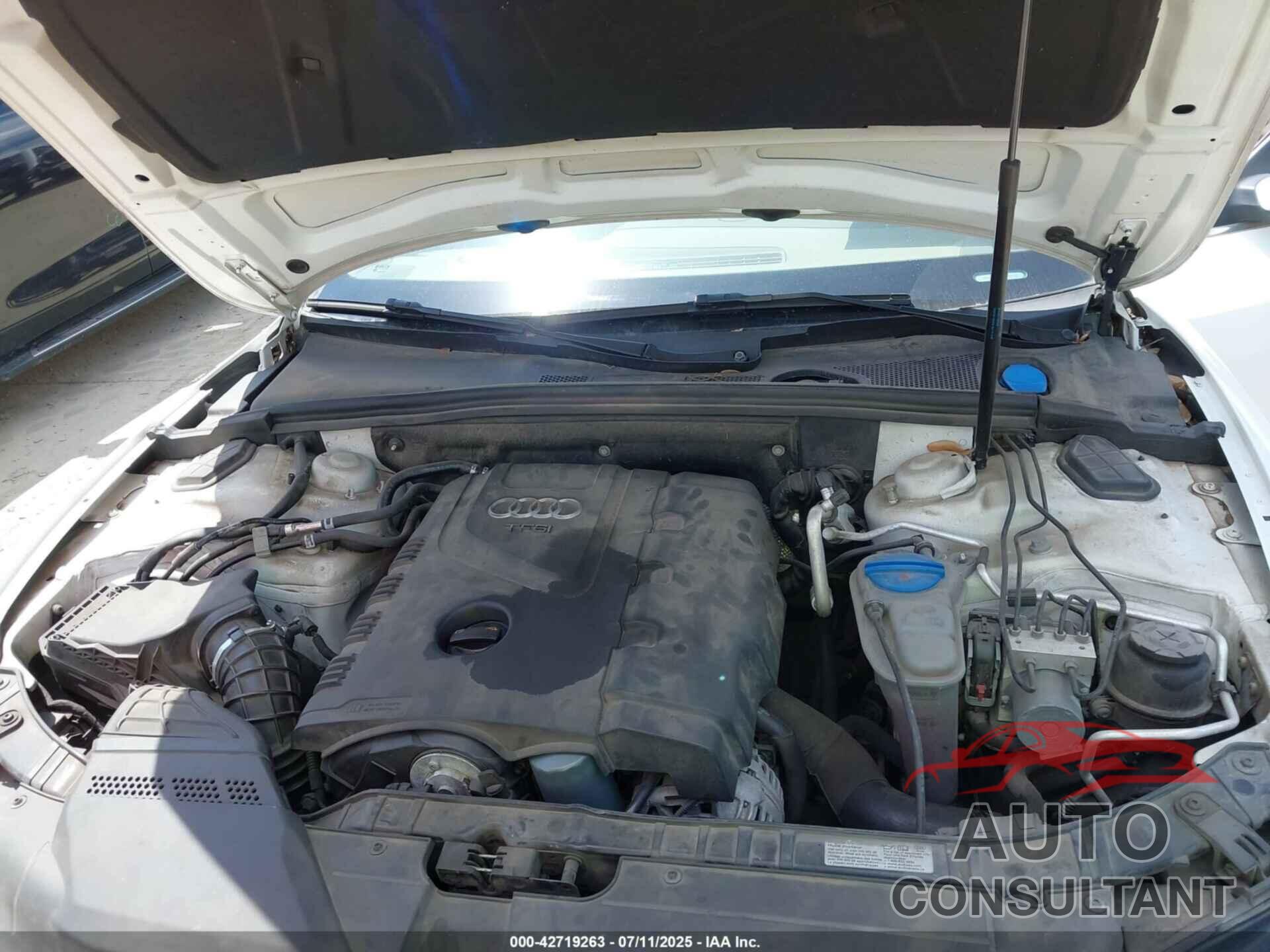 AUDI A5 2012 - WAULFAFR8CA005112