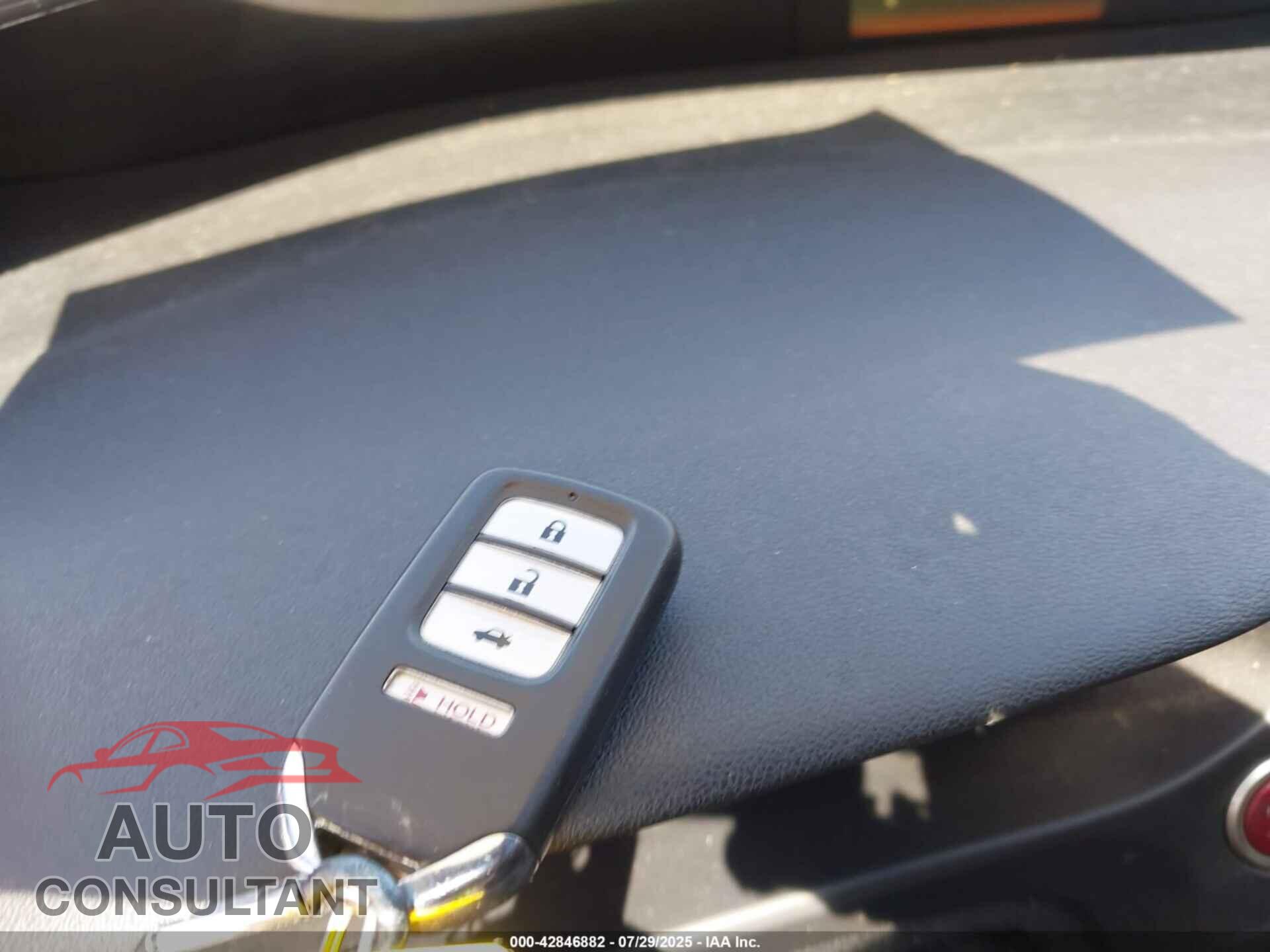 HONDA CIVIC 2015 - 19XFB2F80FE002148