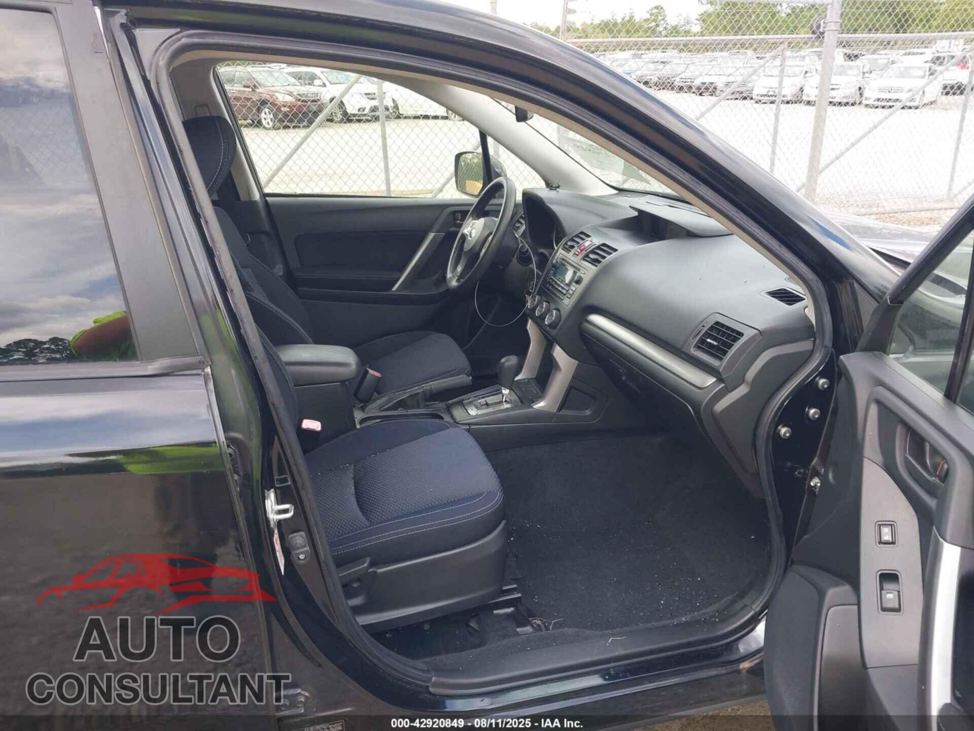 SUBARU FORESTER 2014 - JF2SJAEC2EH511900