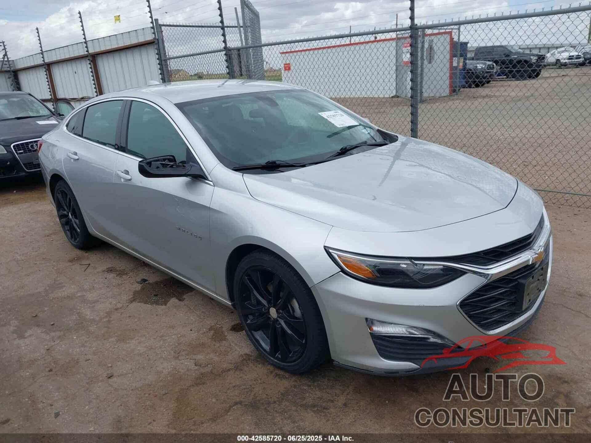 CHEVROLET MALIBU 2021 - 1G1ZD5ST1MF025064