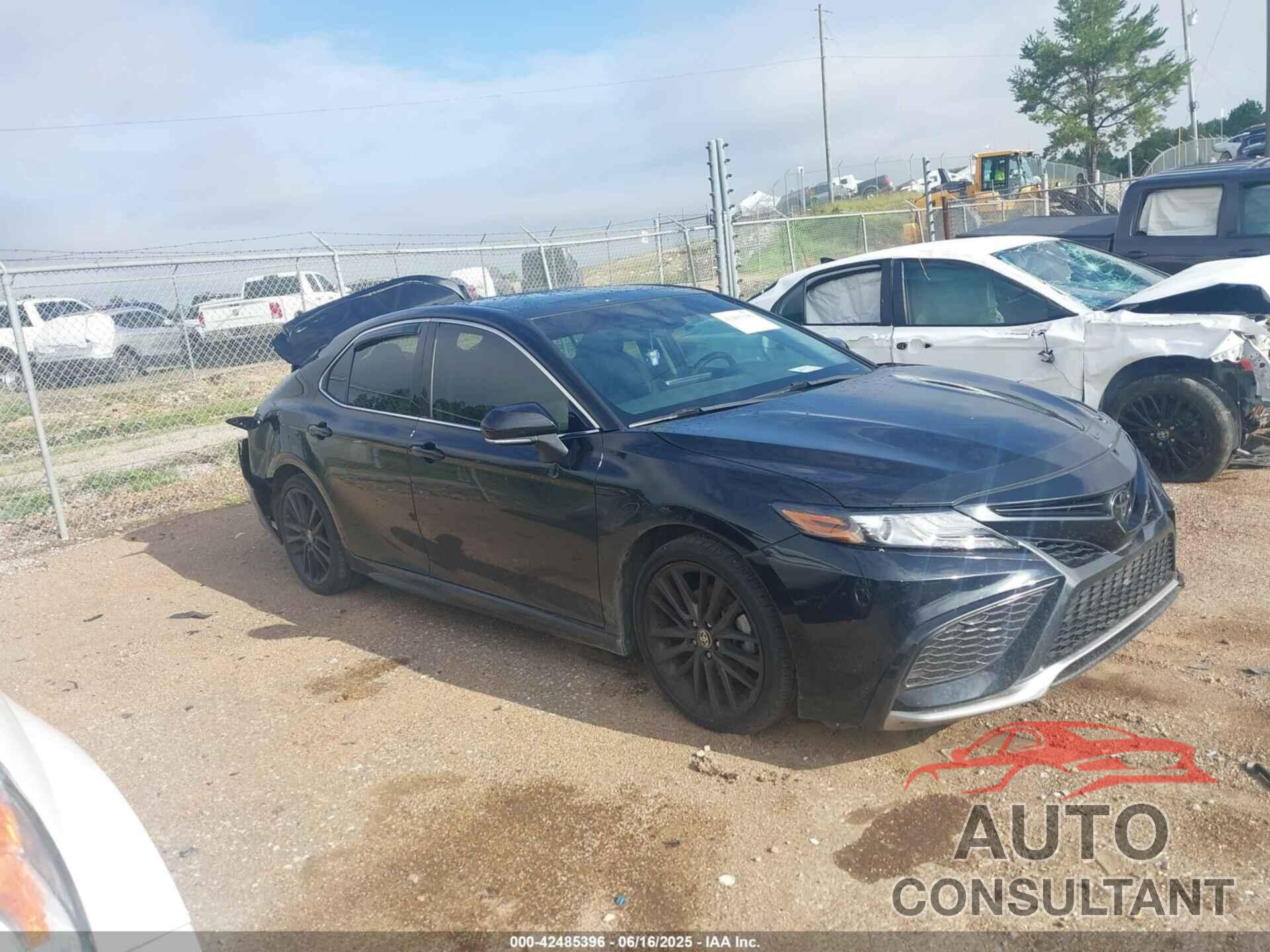 TOYOTA CAMRY 2022 - 4T1K61AK7NU068255