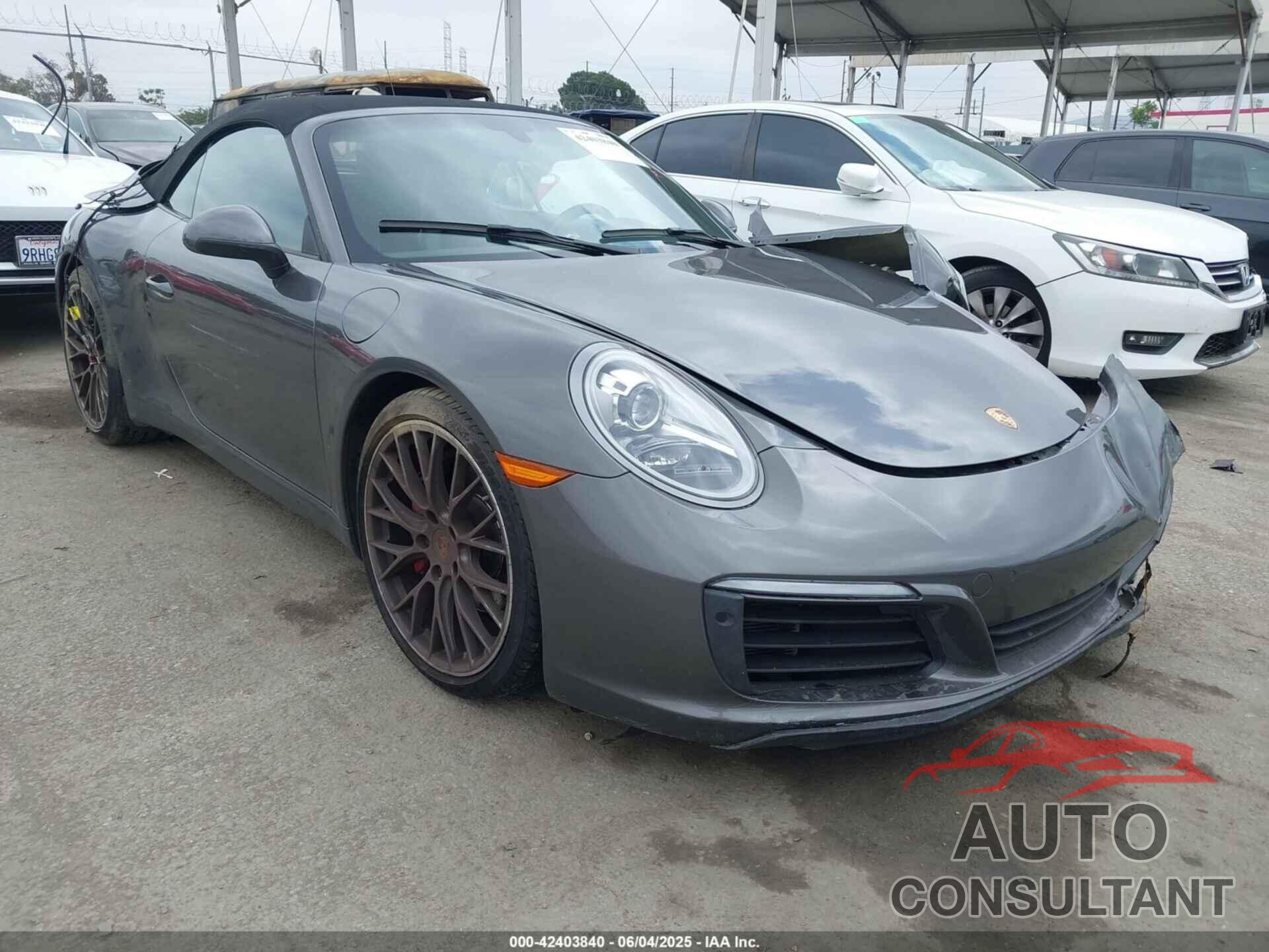 PORSCHE 911 2018 - WP0CA2A98JS138409