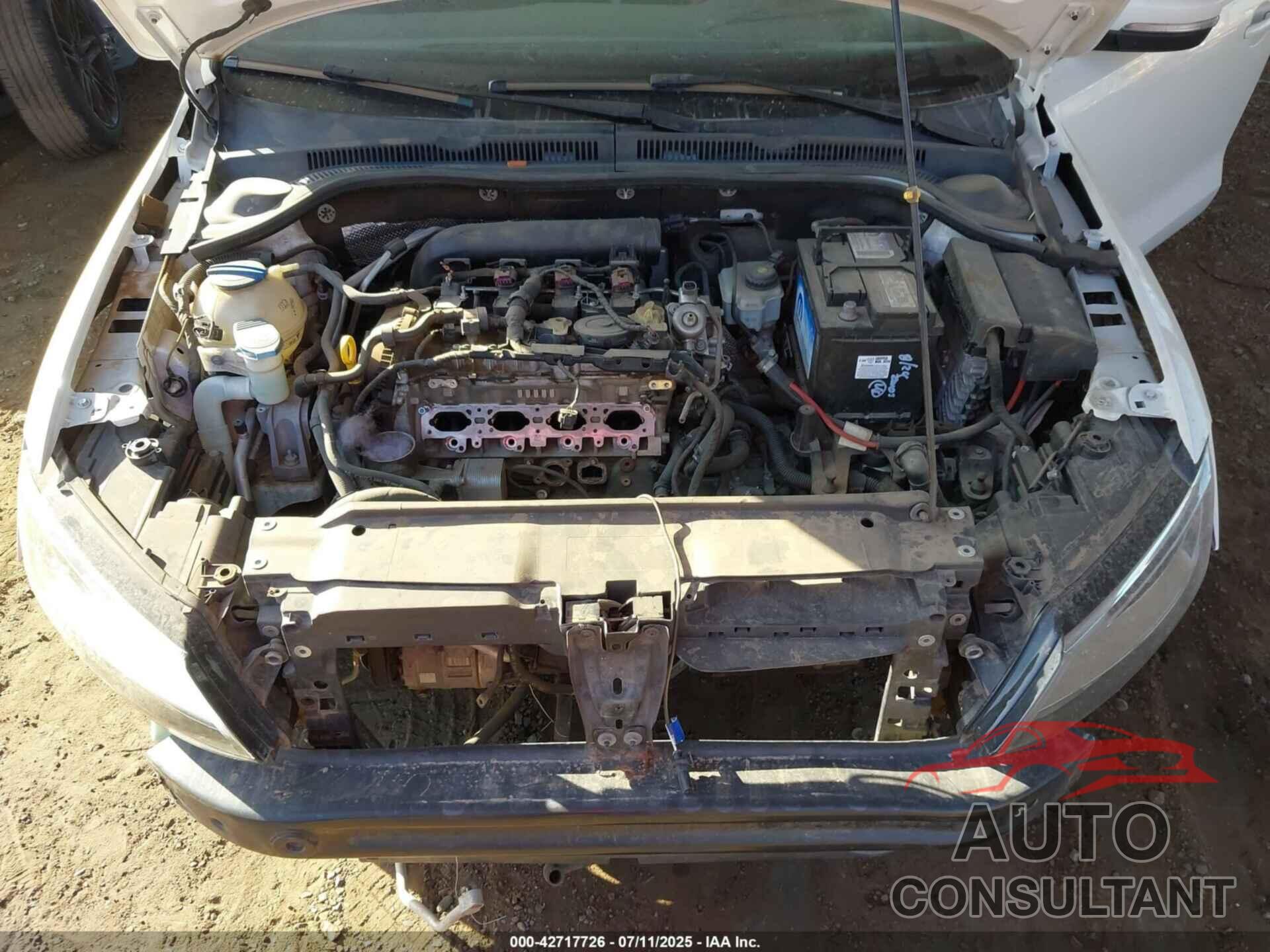 VOLKSWAGEN JETTA 2014 - 3VWD17AJXEM226644