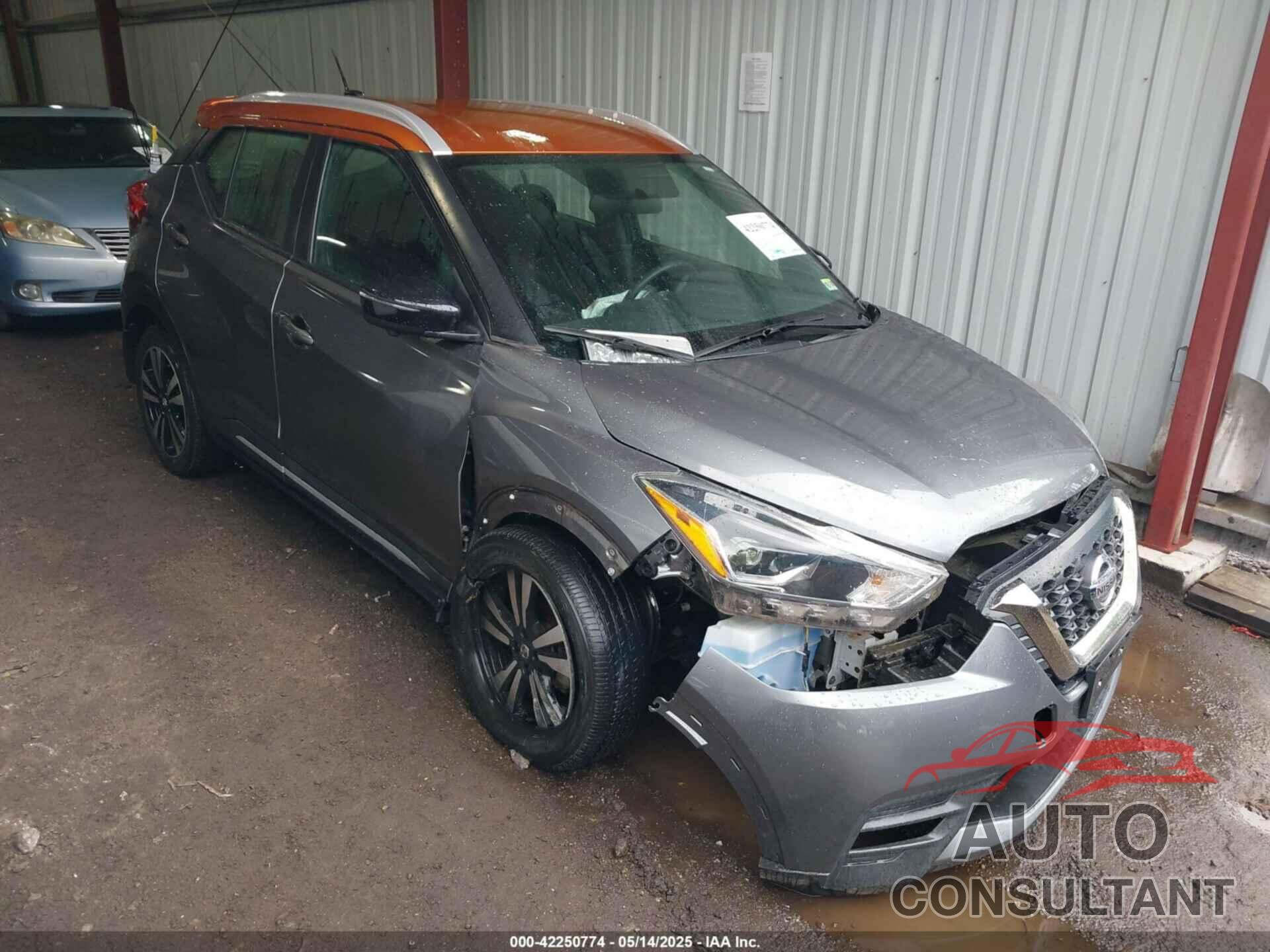 NISSAN KICKS 2019 - 3N1CP5CU7KL548543
