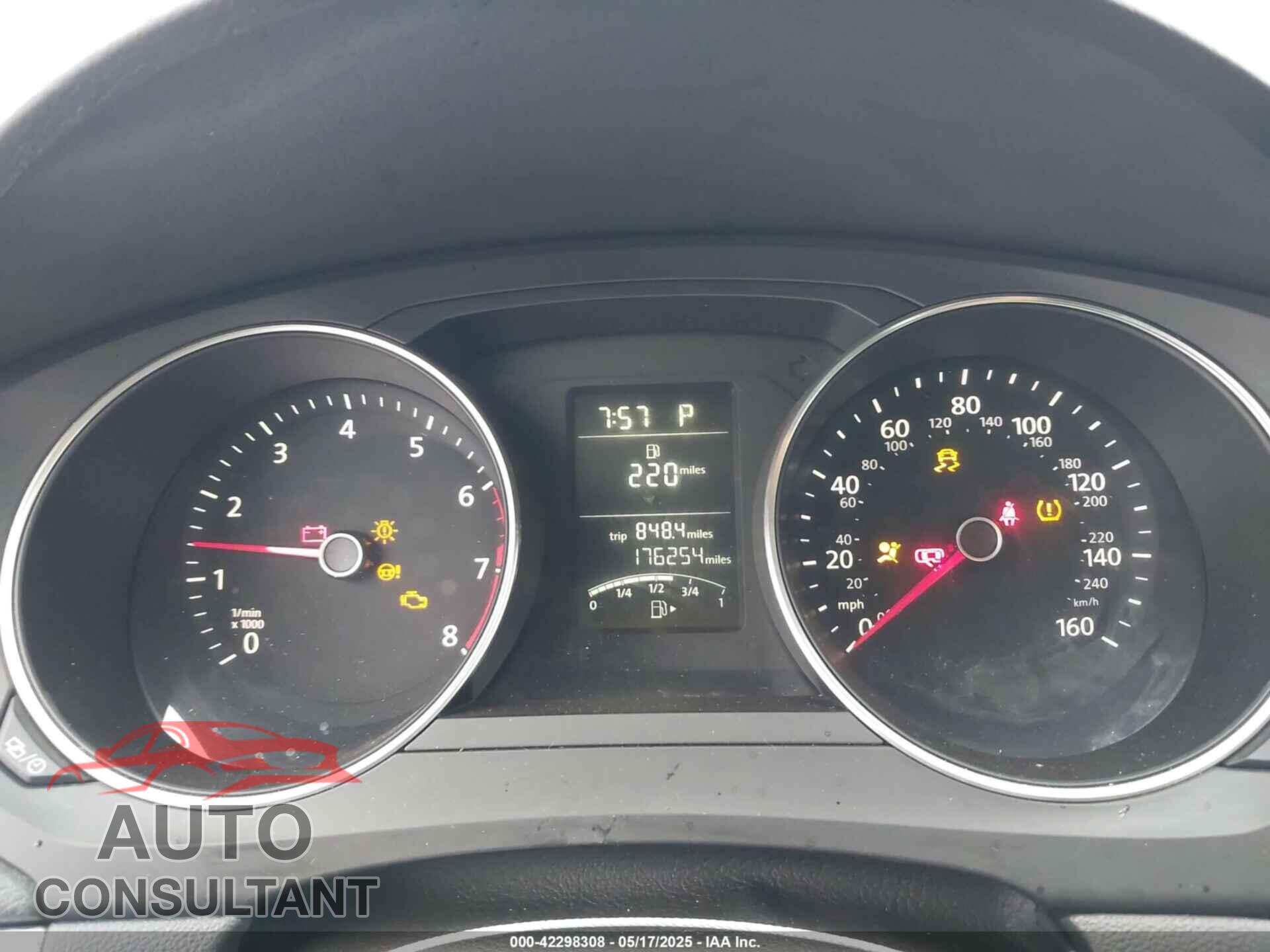 VOLKSWAGEN JETTA 2017 - 3VW2B7AJ9HM222190