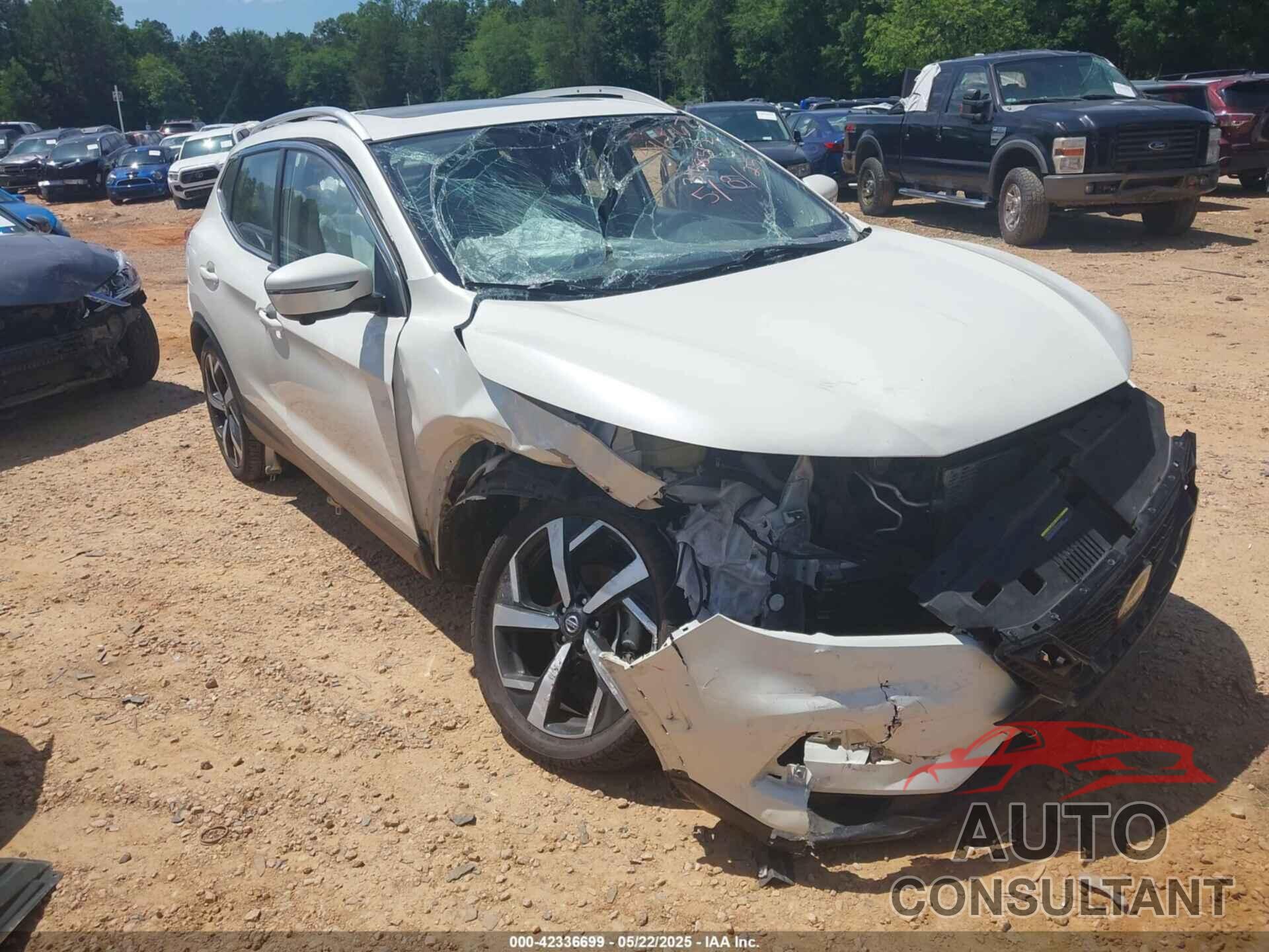 NISSAN ROGUE SPORT 2021 - JN1BJ1CV1MW315852