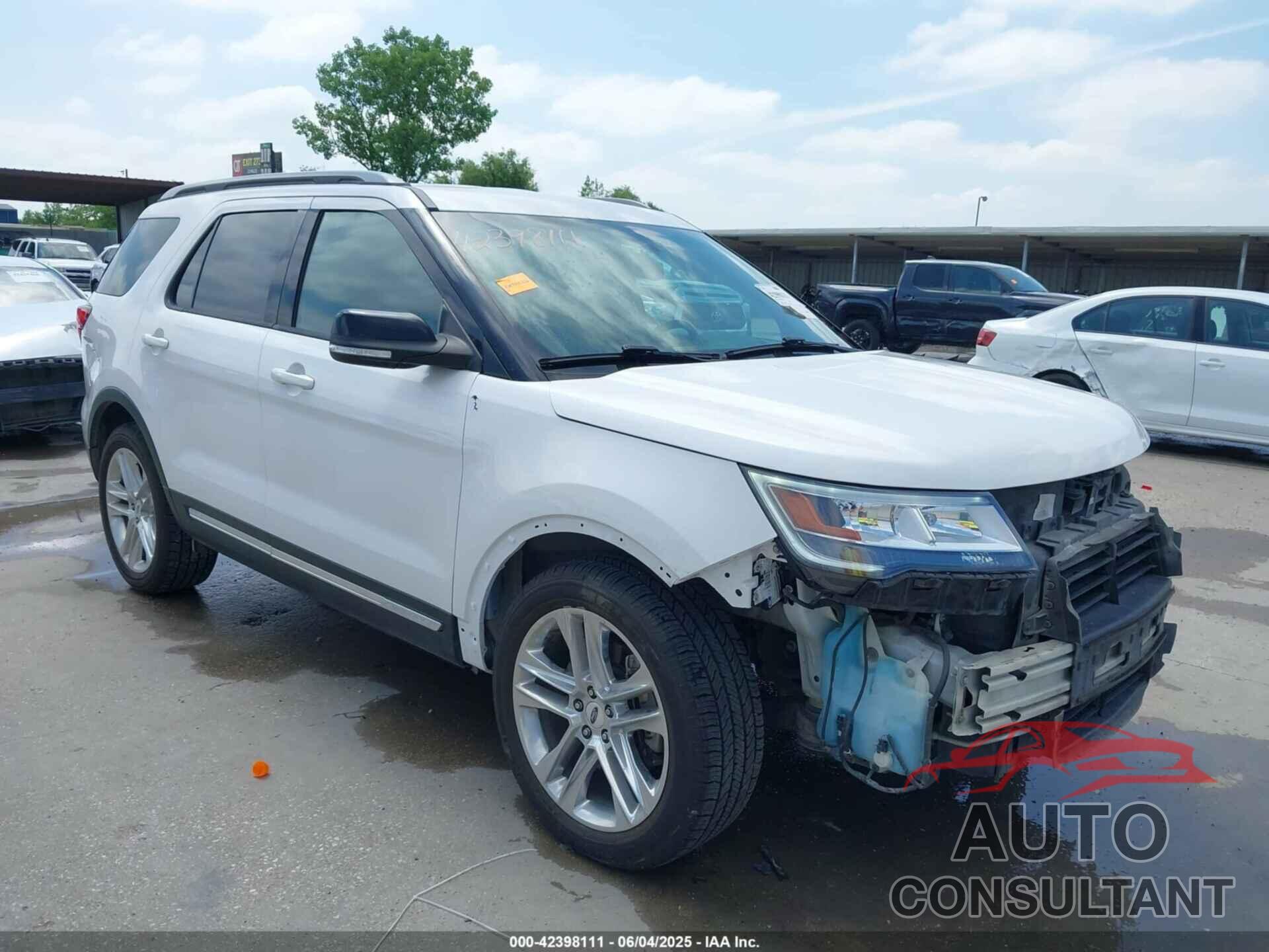 FORD EXPLORER 2017 - 1FM5K7D81HGA98642