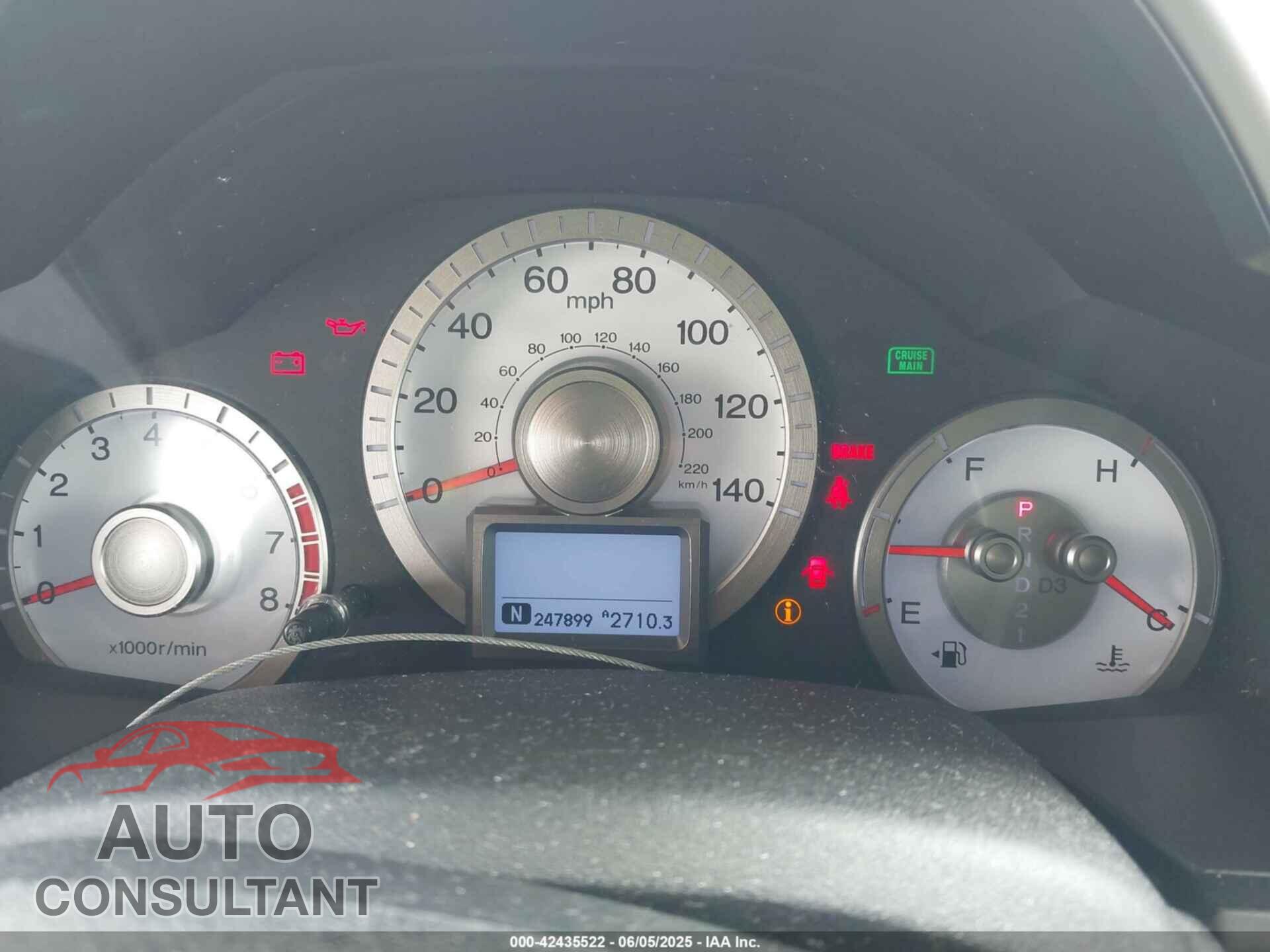 HONDA PILOT 2011 - 5FNYF3H94BB032105