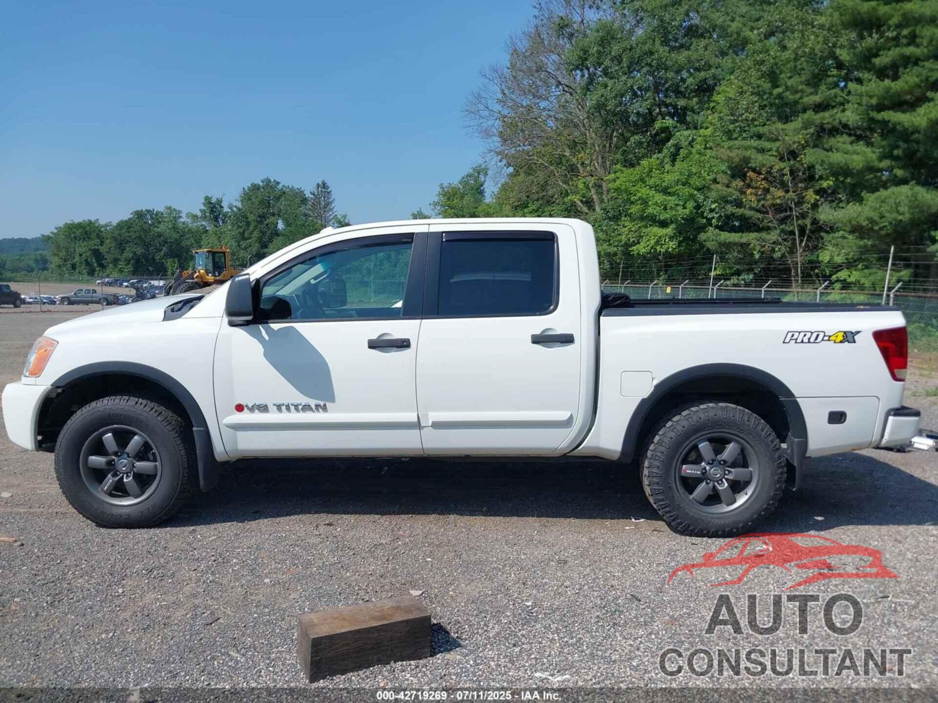 NISSAN TITAN 2013 - 1N6AA0ECXDN309758