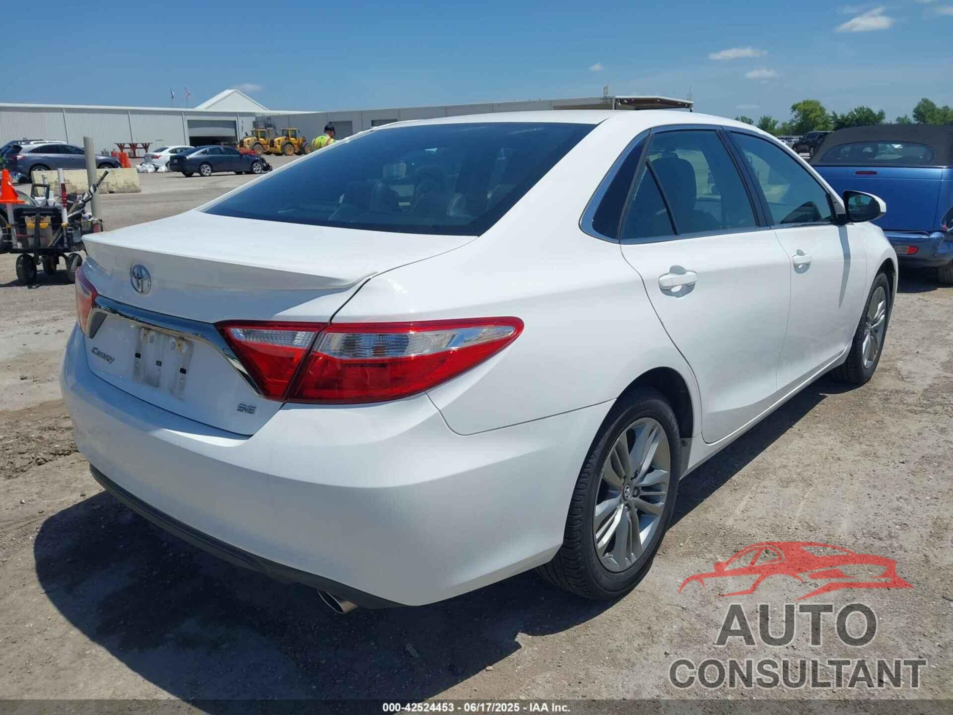 TOYOTA CAMRY 2017 - 4T1BF1FK8HU768654