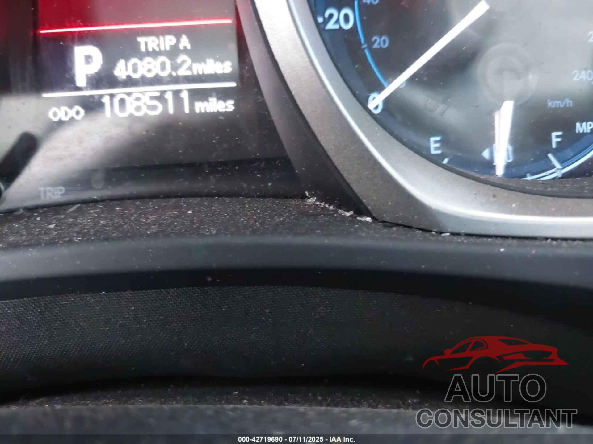 TOYOTA COROLLA 2016 - 5YFBURHE8GP538270