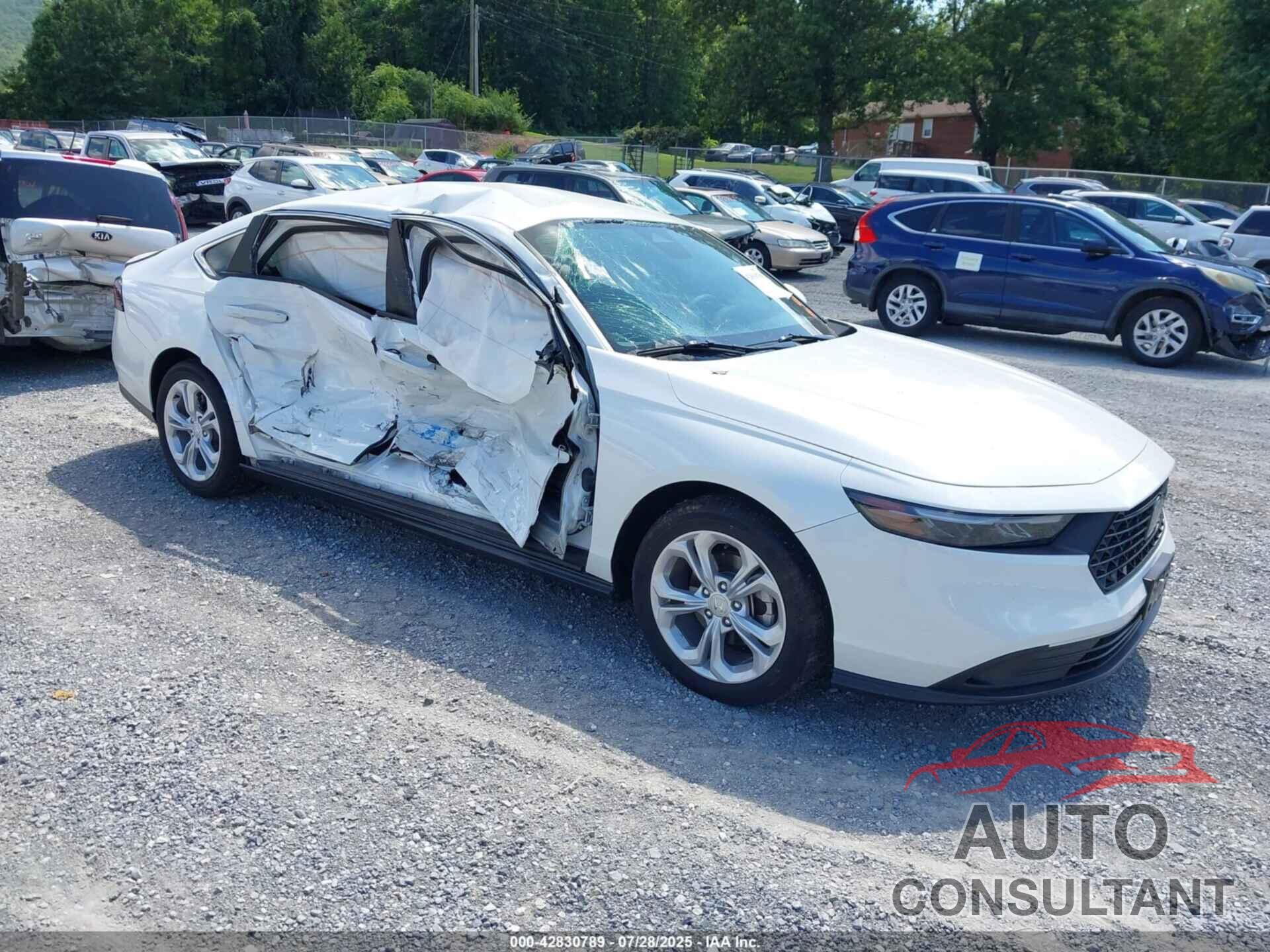 HONDA ACCORD 2023 - 1HGCY1F2XPA018029