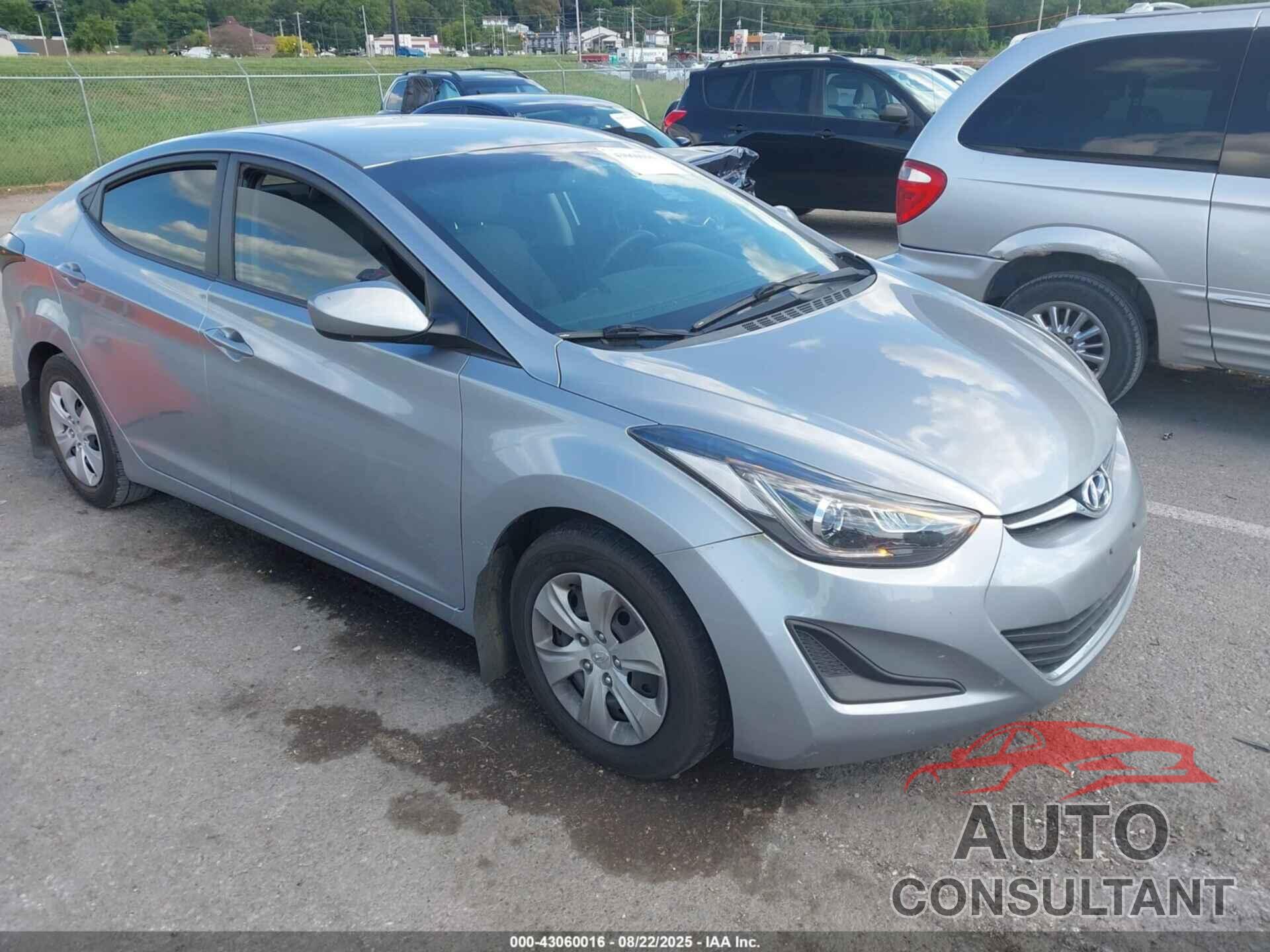 HYUNDAI ELANTRA 2016 - 5NPDH4AE5GH685282