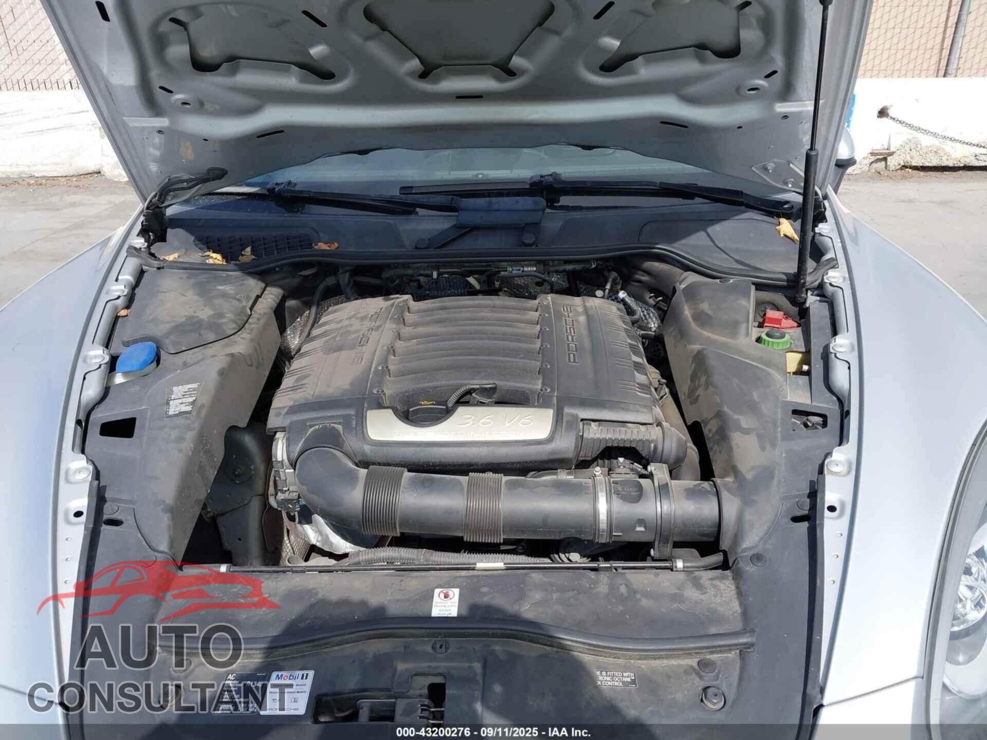 PORSCHE CAYENNE 2012 - WP1AA2A24CLA10612