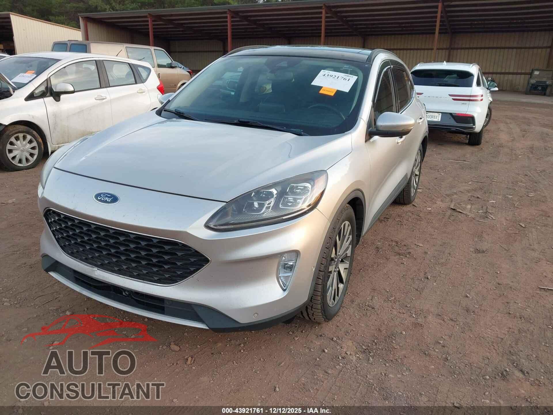 FORD ESCAPE 2020 - 1FMCU0DZ0LUA23846