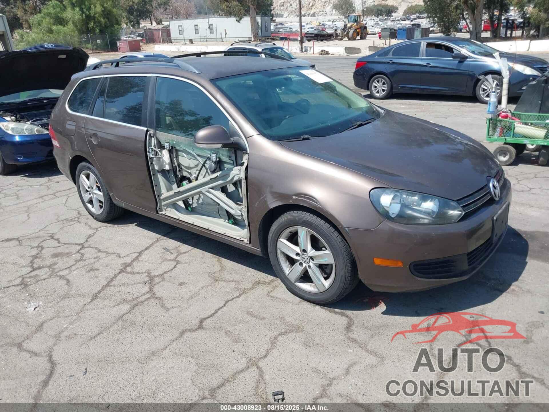 VOLKSWAGEN JETTA SPORTWAGEN 2011 - 3VWPL7AJ0BM659442