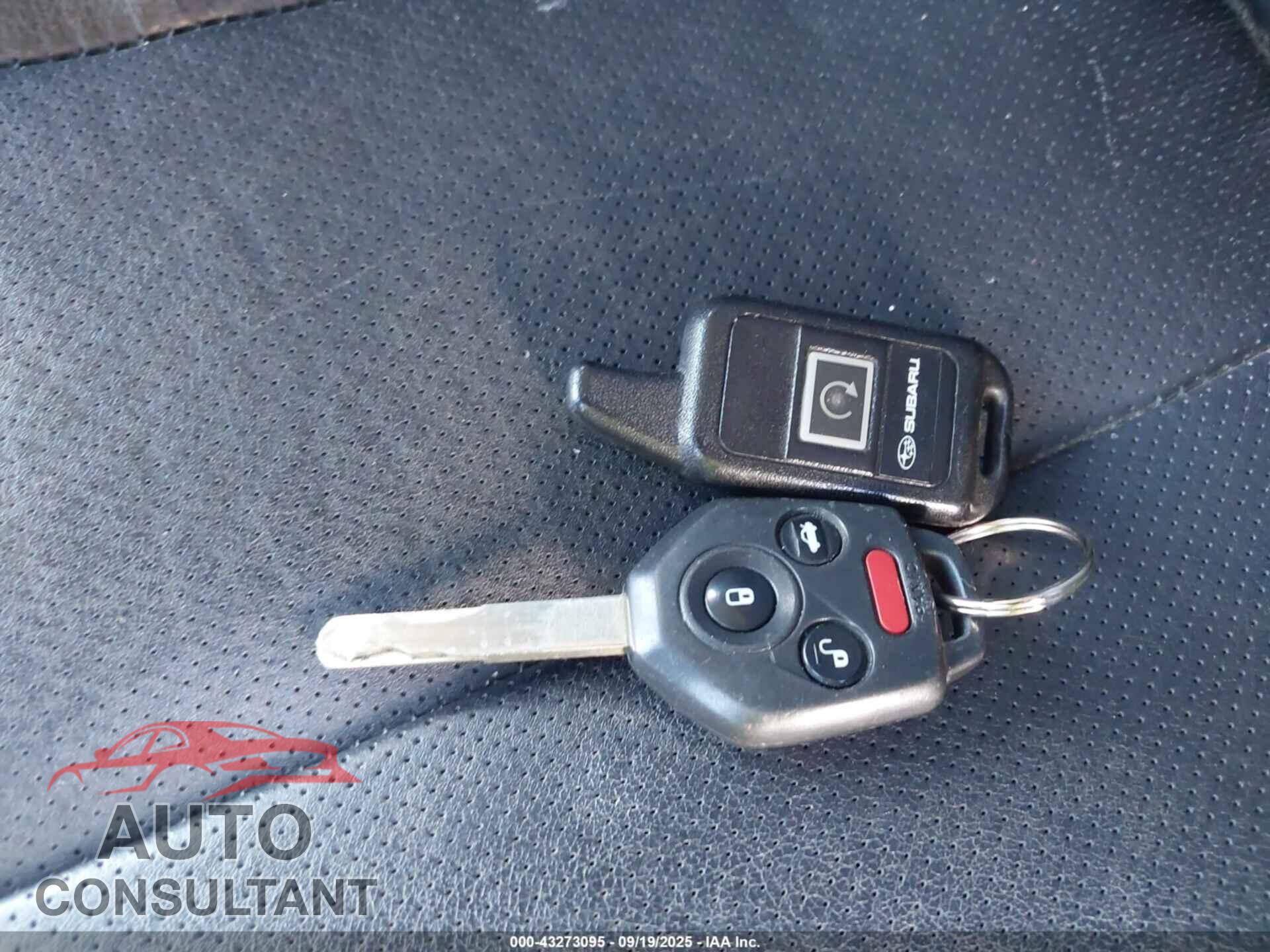 SUBARU OUTBACK 2013 - 4S4BRBLC2D3304429