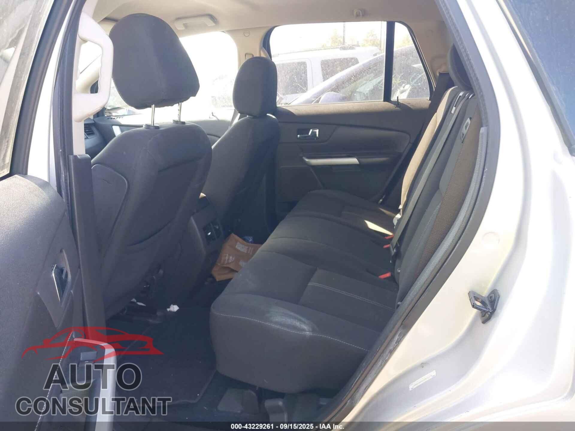 FORD EDGE 2013 - 2FMDK3GC3DBC70675