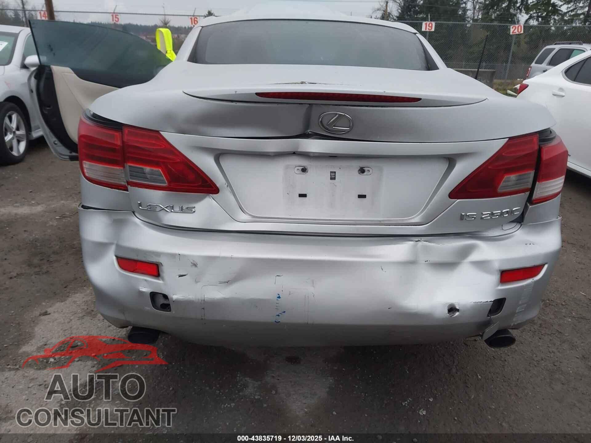 LEXUS IS 250C 2010 - JTHFF2C22A2504927