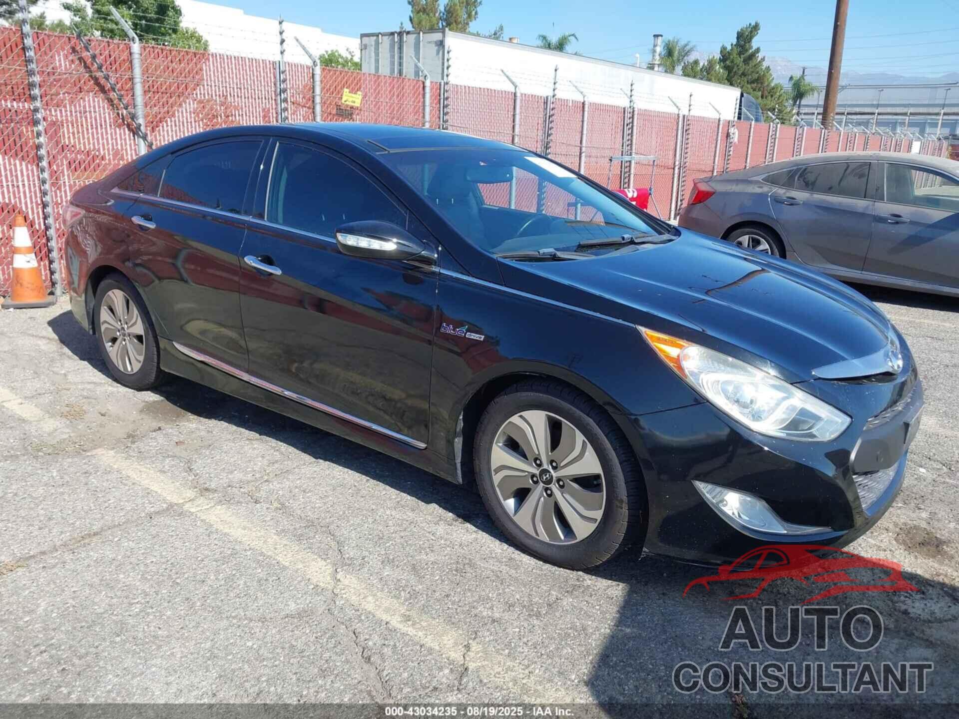 HYUNDAI SONATA HYBRID 2014 - KMHEC4A42EA108963