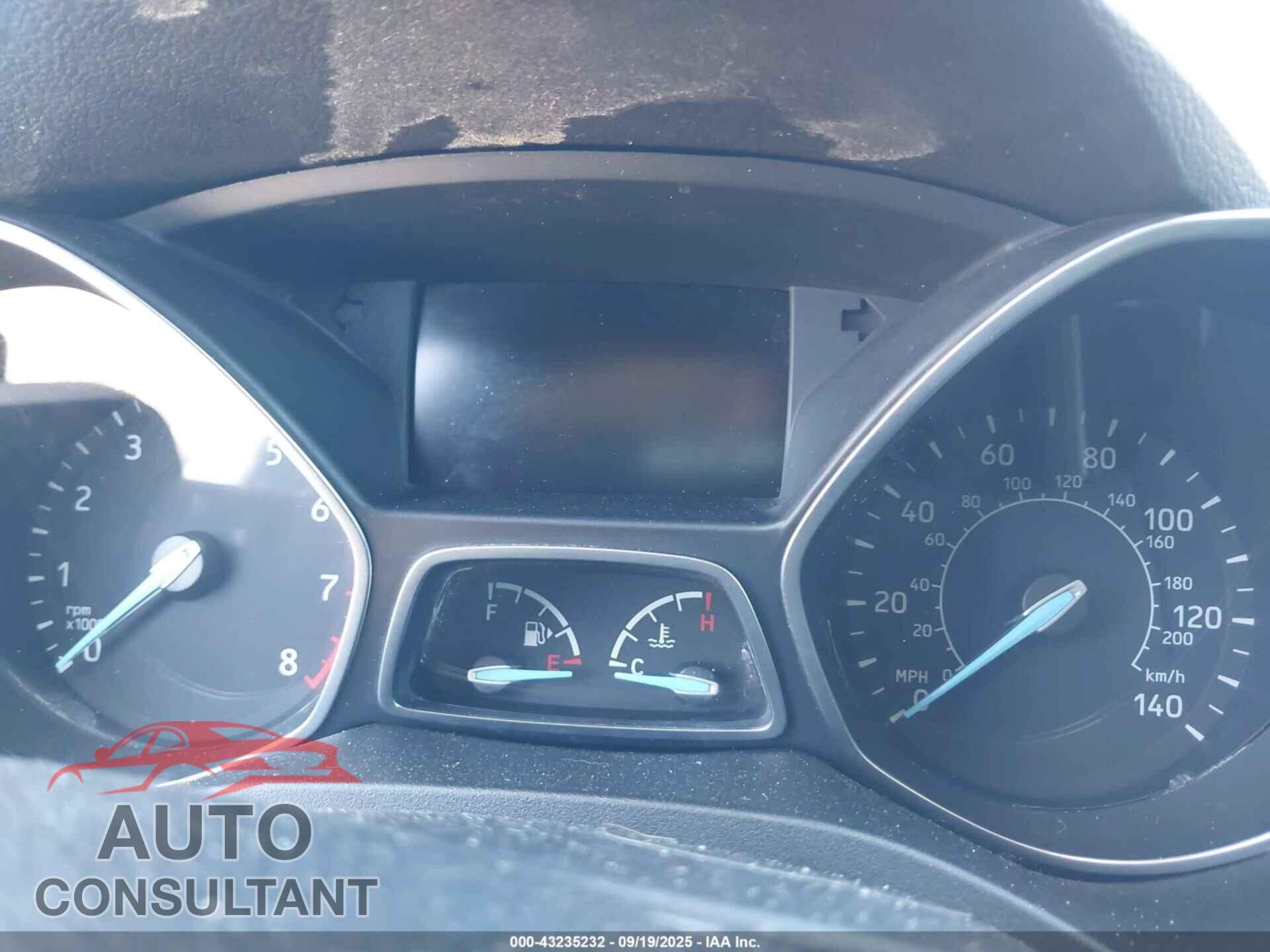 FORD ESCAPE 2017 - 1FMCU9GD9HUE42340