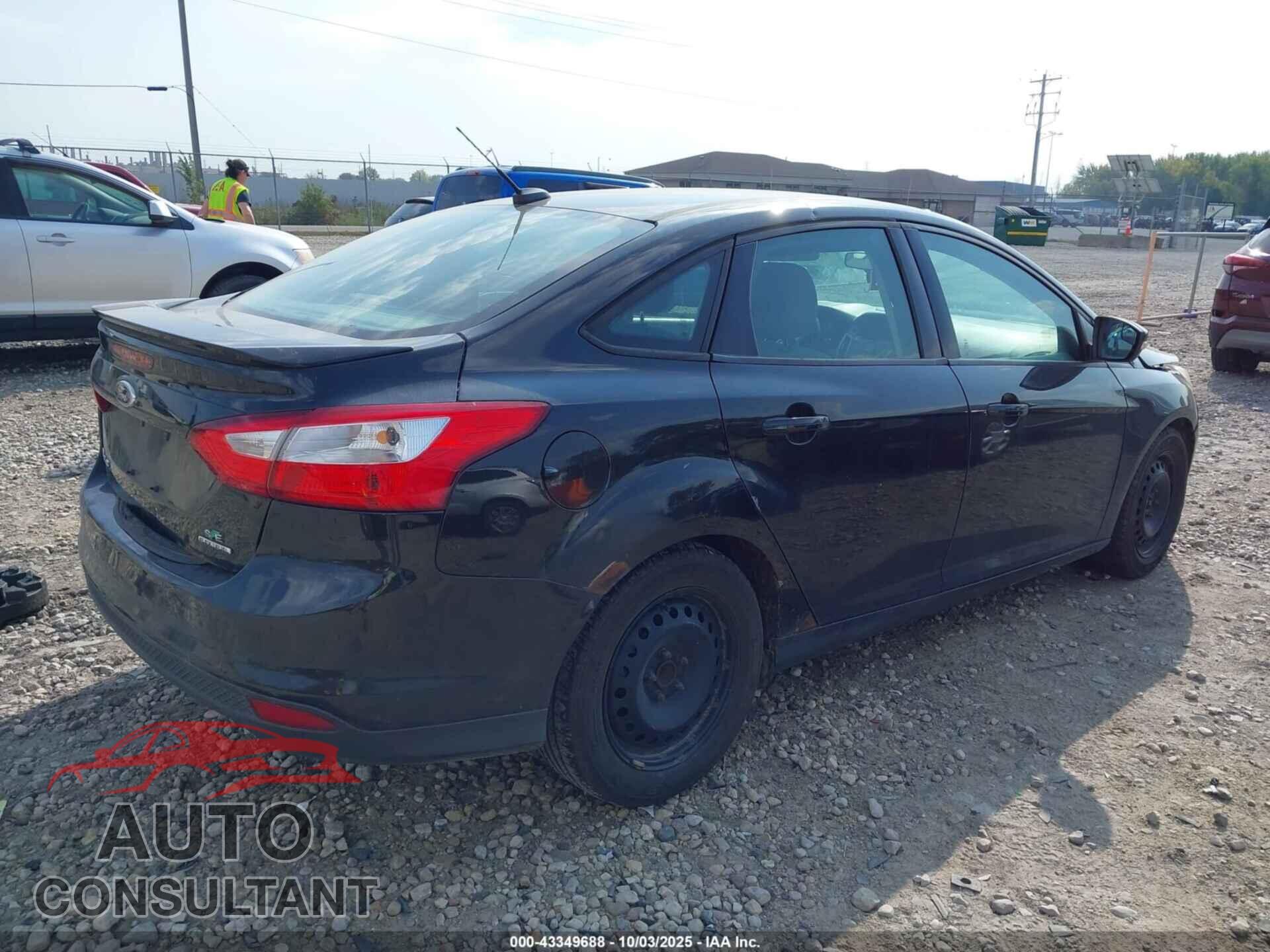 FORD FOCUS 2014 - 1FADP3F25EL356639
