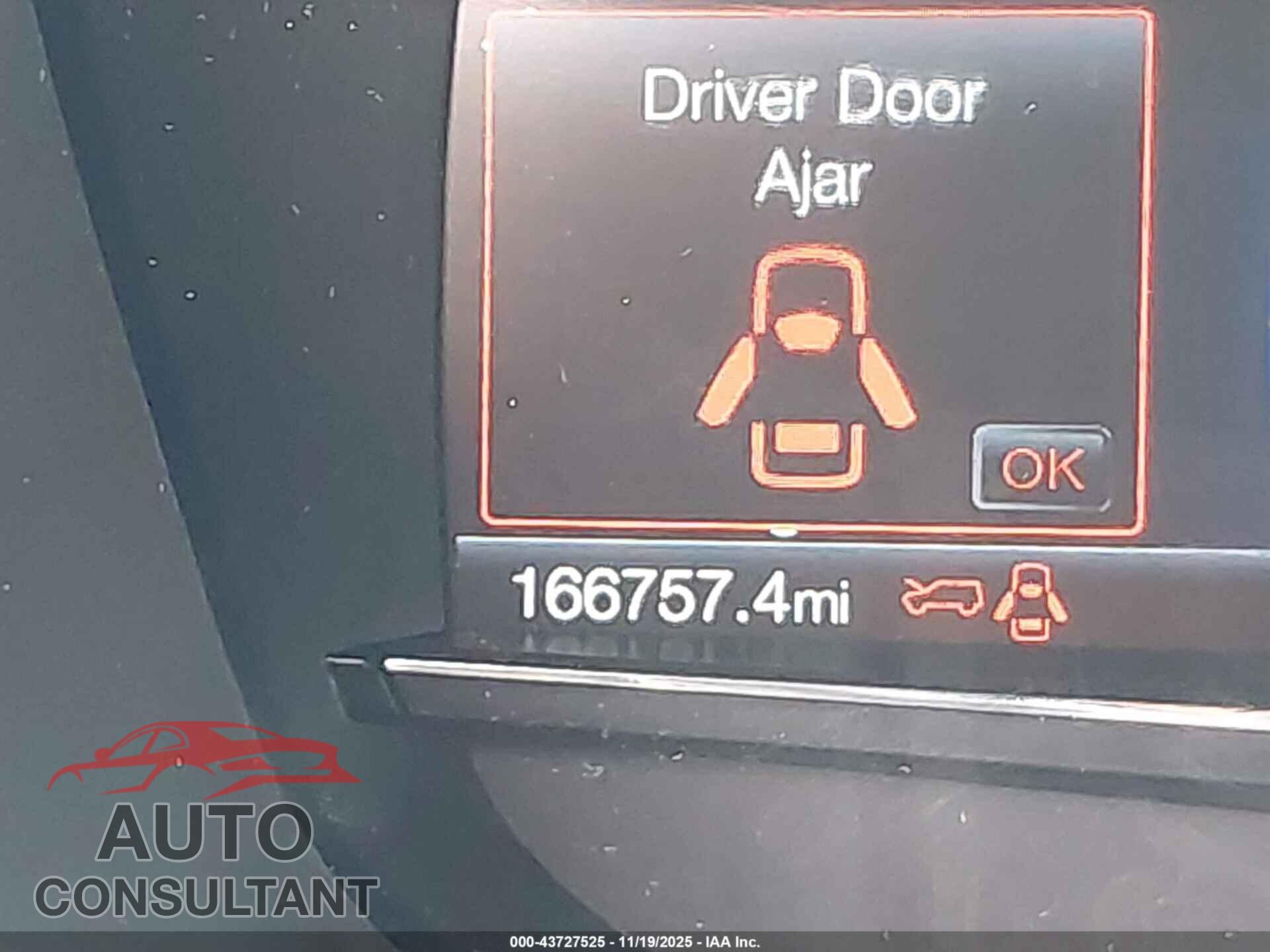 FORD EXPLORER 2018 - 1FM5K7D88JGB55599