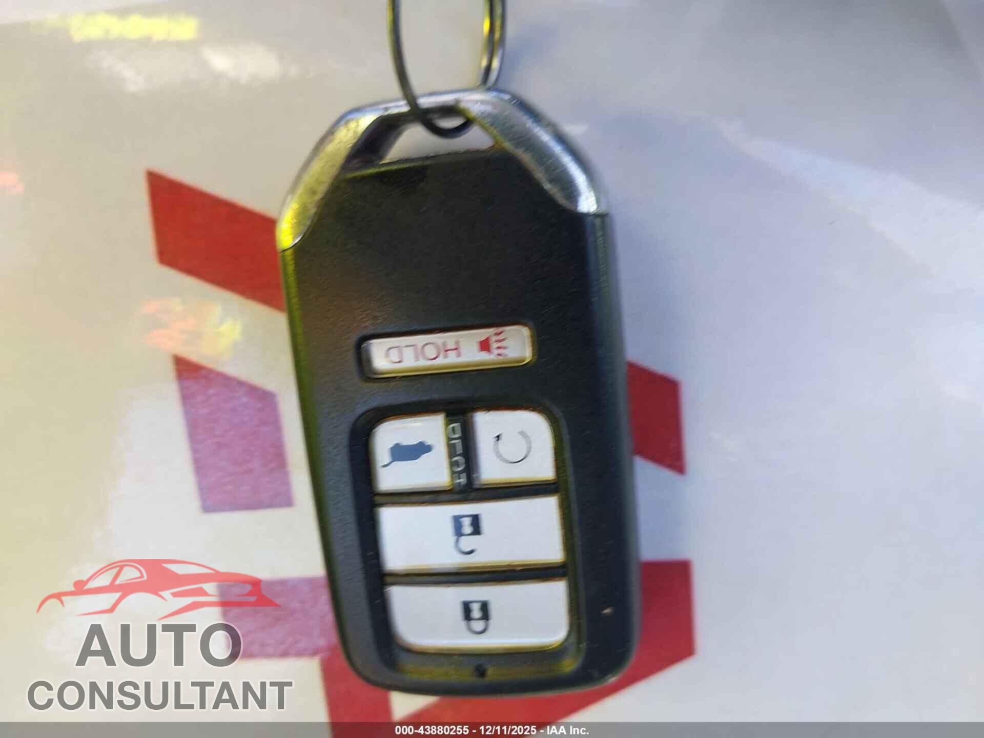 HONDA PILOT 2018 - 5FNYF5H50JB018564