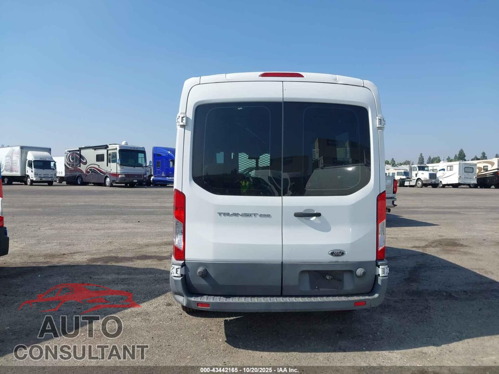 FORD TRANSIT-250 2015 - 1FTNR2CM0FKB23333