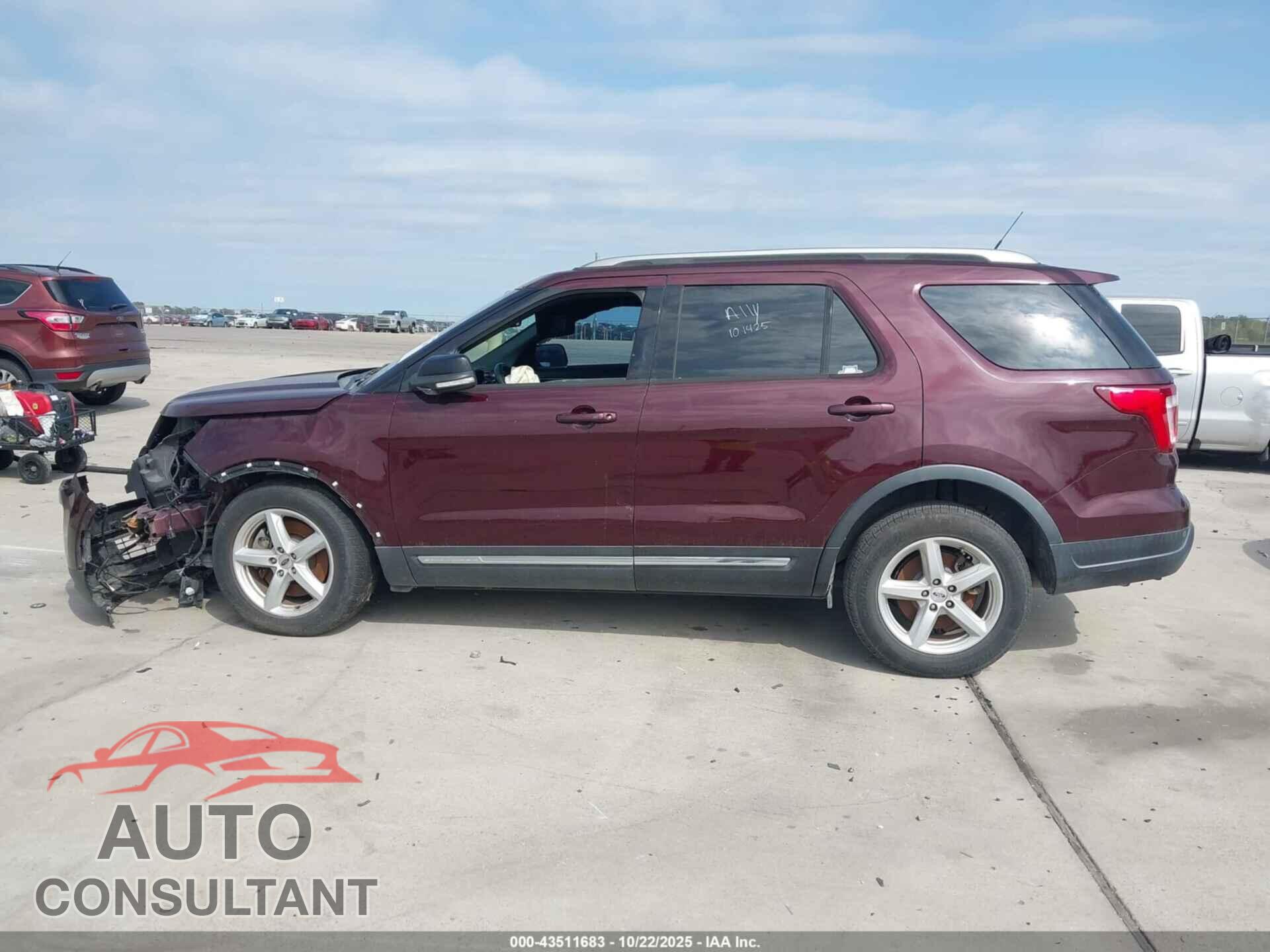 FORD EXPLORER 2018 - 1FM5K7D83JGB30075