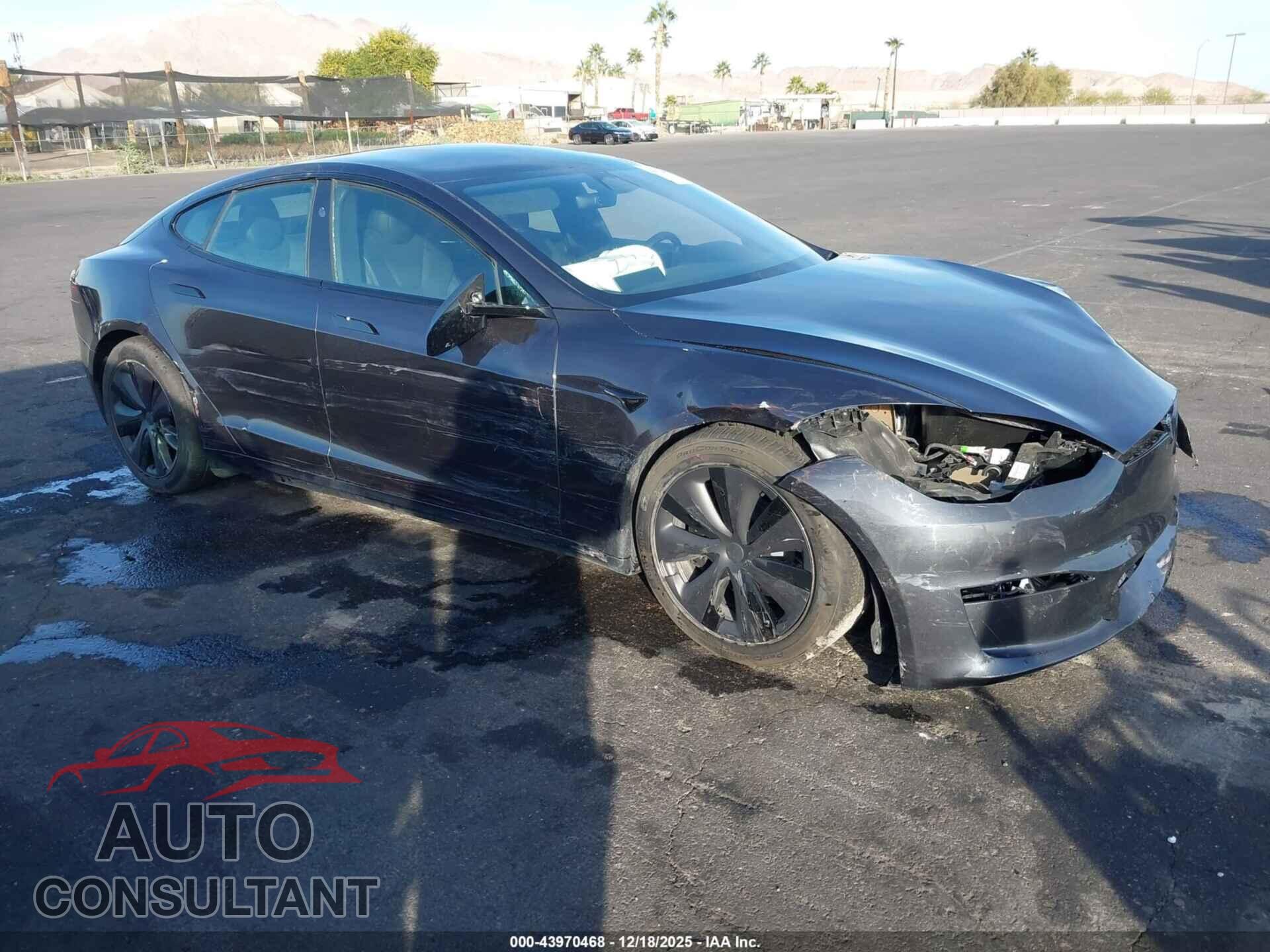 TESLA MODEL S 2025 - 5YJSA1E58SF549000