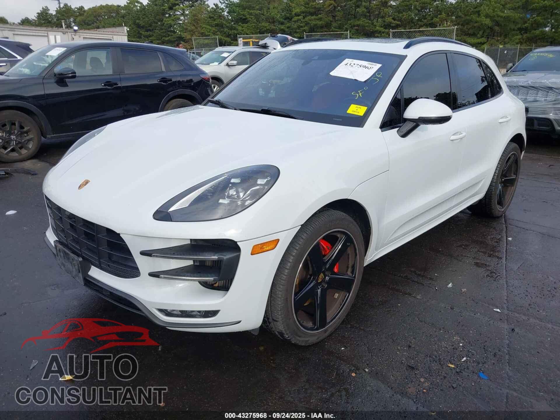PORSCHE MACAN 2017 - WP1AF2A50HLB61143