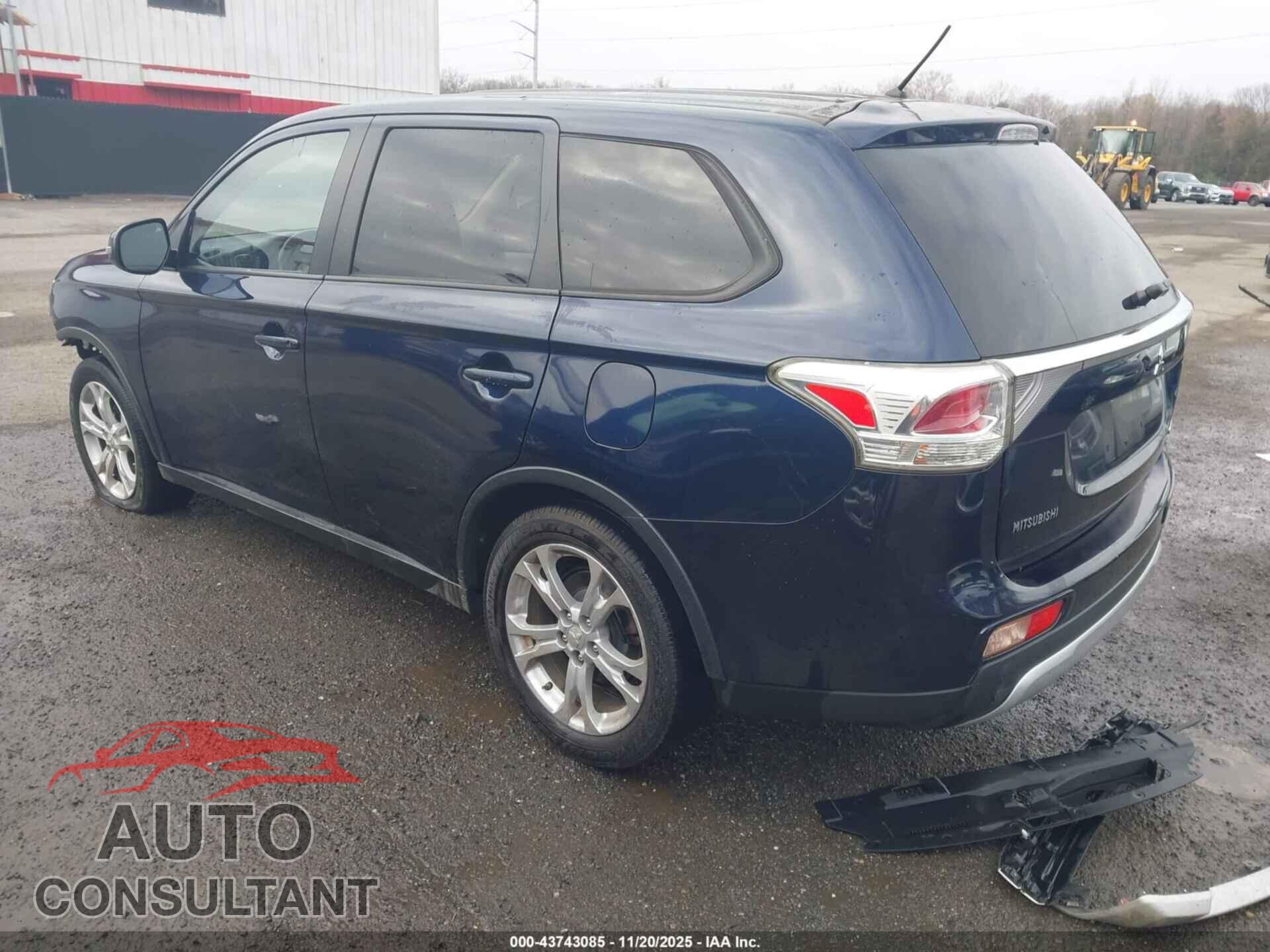 MITSUBISHI OUTLANDER 2015 - JA4AZ3A39FZ010786