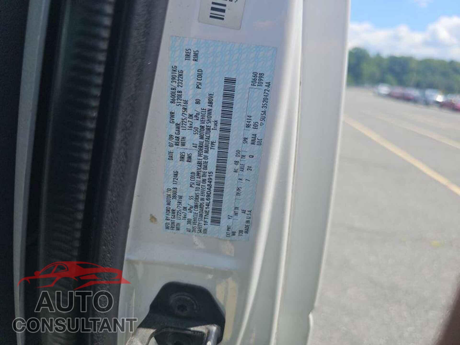 FORD ECONOLINE 2009 - 1FTNE14L69DA84915
