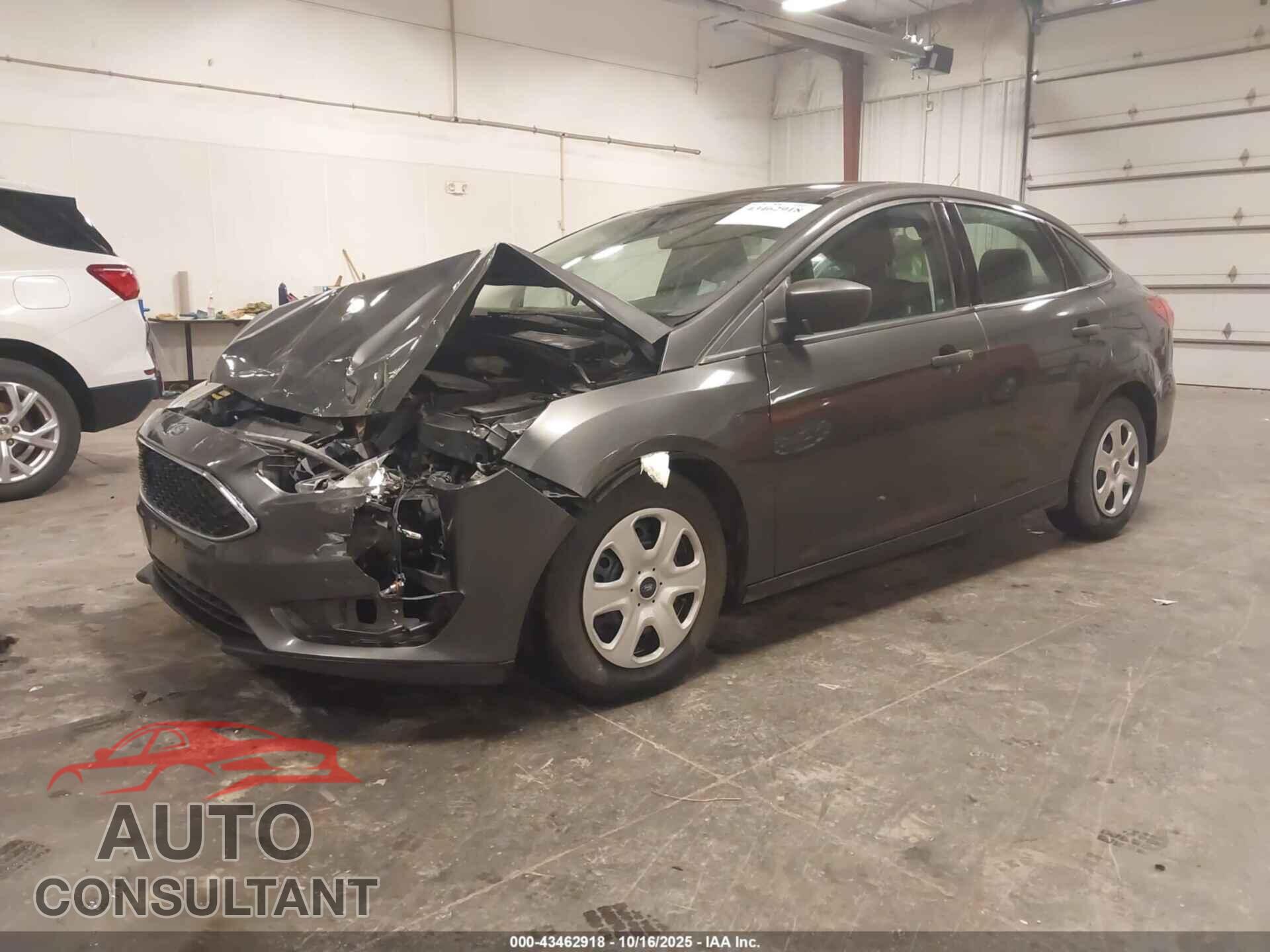 FORD FOCUS 2017 - 1FADP3E26HL314115