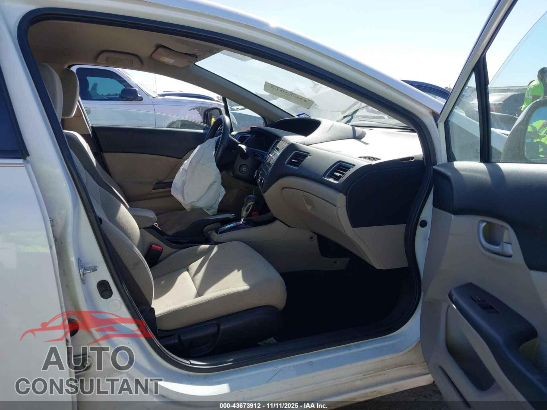 HONDA CIVIC 2013 - 19XFB2F50DE054172