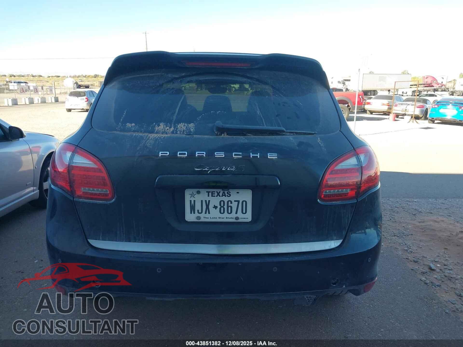 PORSCHE CAYENNE 2012 - WP1AB2A26CLA41700