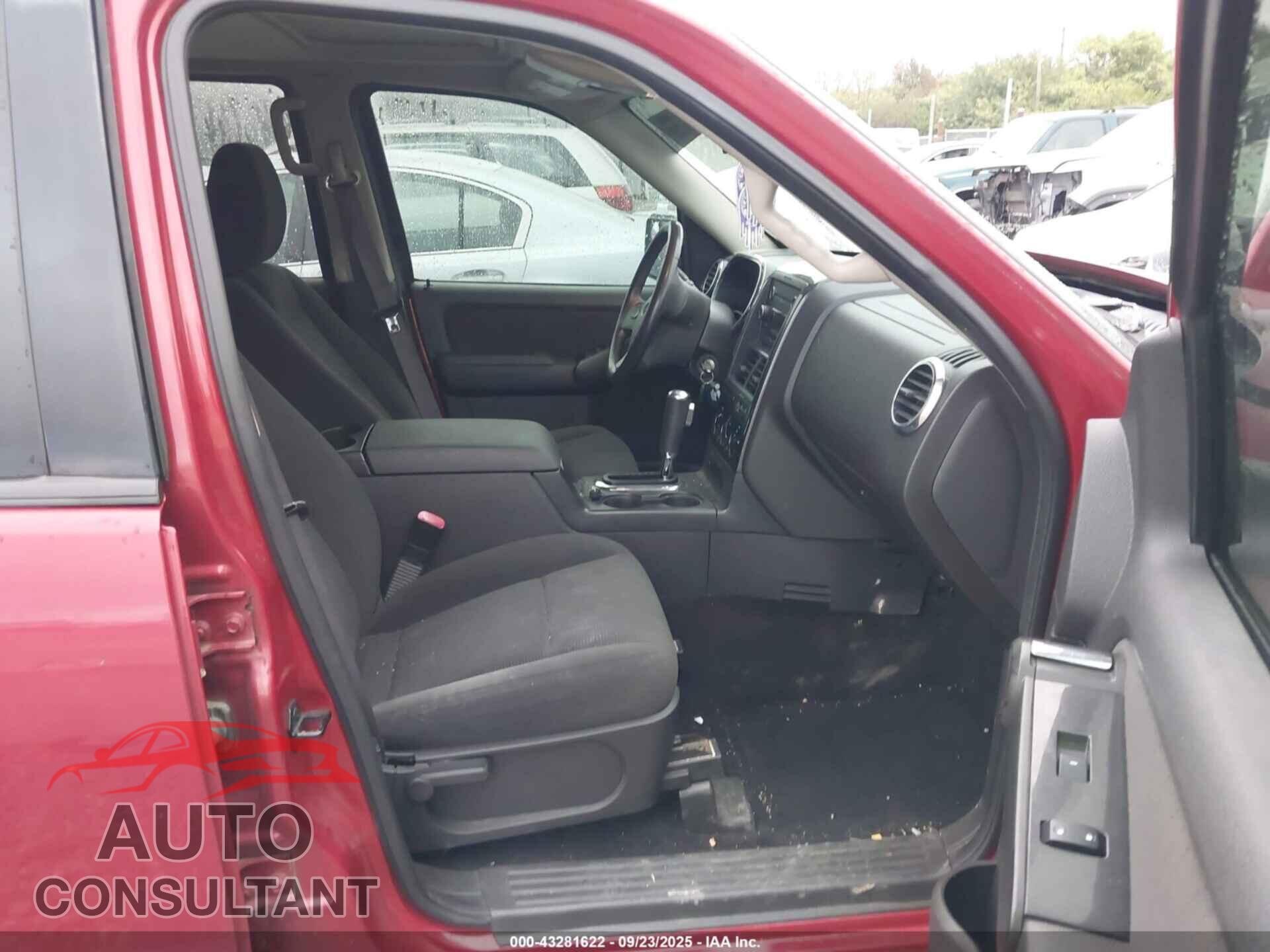FORD EXPLORER 2009 - 1FMEU73E39UA40472