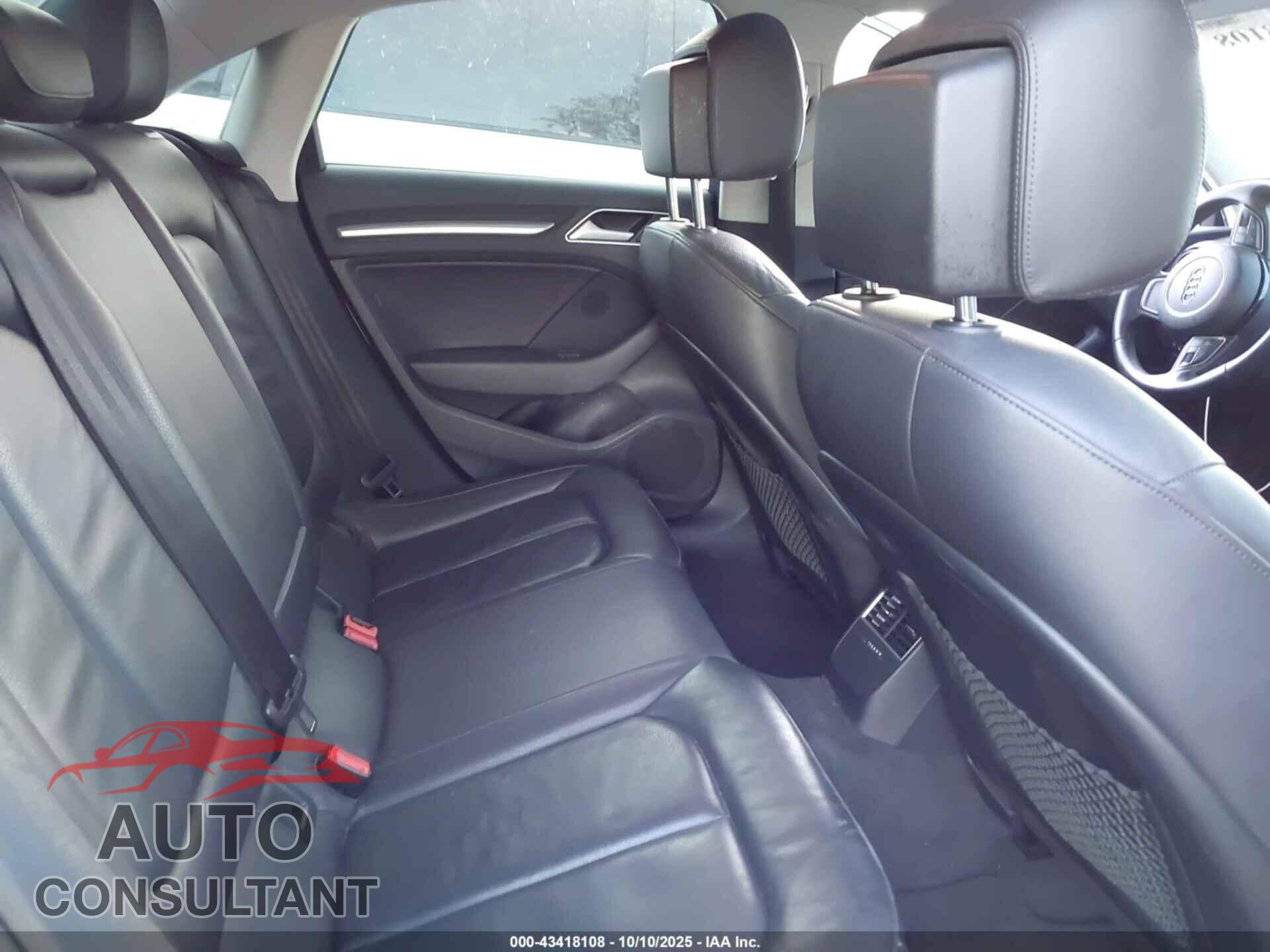 AUDI A3 2015 - WAUEFGFF7F1001588